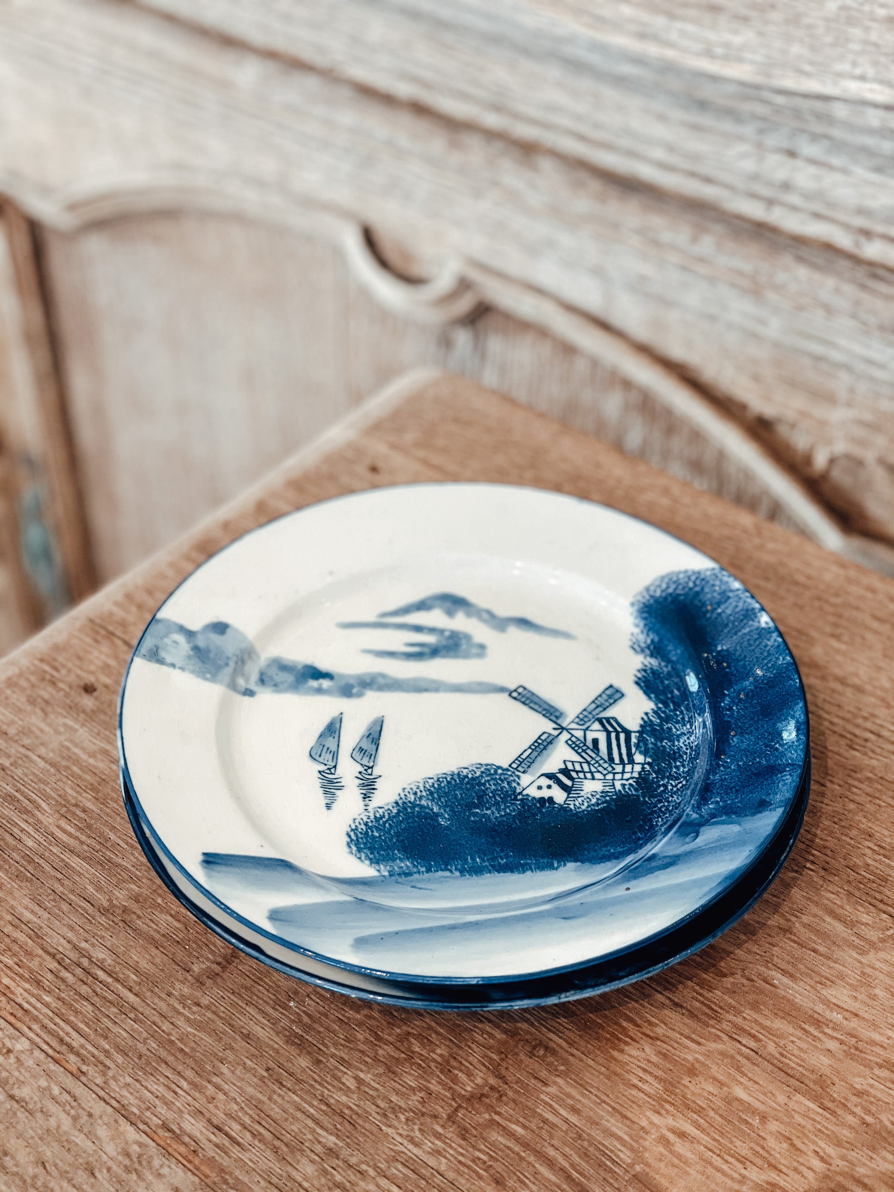 Vintage Windmill Sailing Dessert Plates - Set of 6, Decorative Ceramic Plates for Cake, Pastry, and Desserts - Perfect for Tea Parties, Dutch Themed Events, and Coastal Home Decor