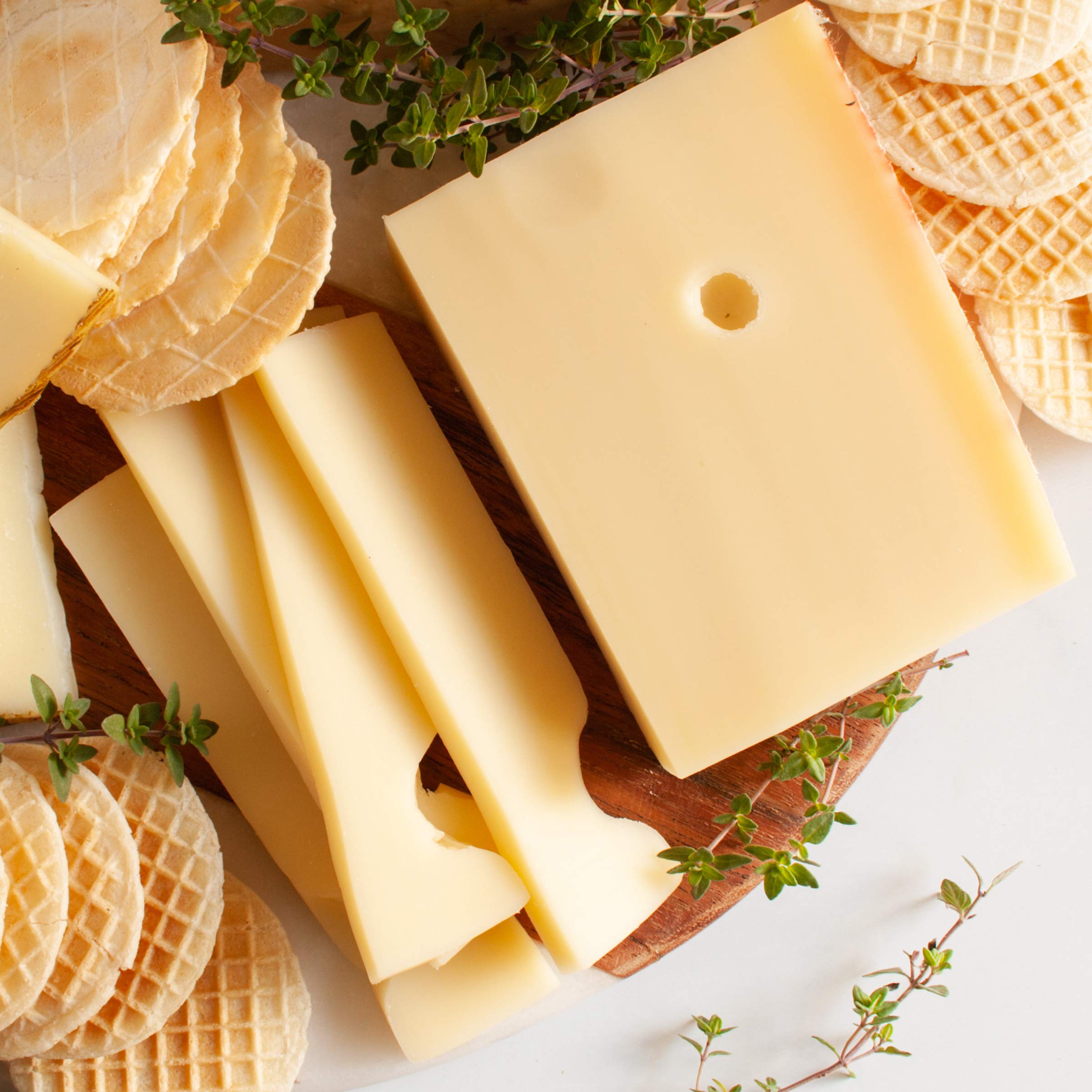 Premium Swiss Cheese Fondue Set in Elegant Gift Box - Includes Chef's Fondue Recipe - Blend of Emmentaler, Gruyere & Appenzeller Cheeses - Perfect for Romantic Dinners, Holiday Parties & Family Gatherings