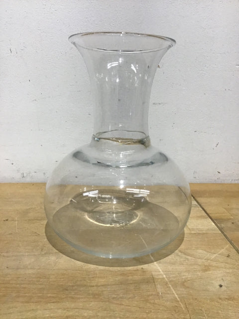 7.5 Inch Clear Glass Ice Bucket - Elegant & Durable for Chilling Wine, Champagne, and Beverages - Perfect for Parties, Weddings, and Home Bars