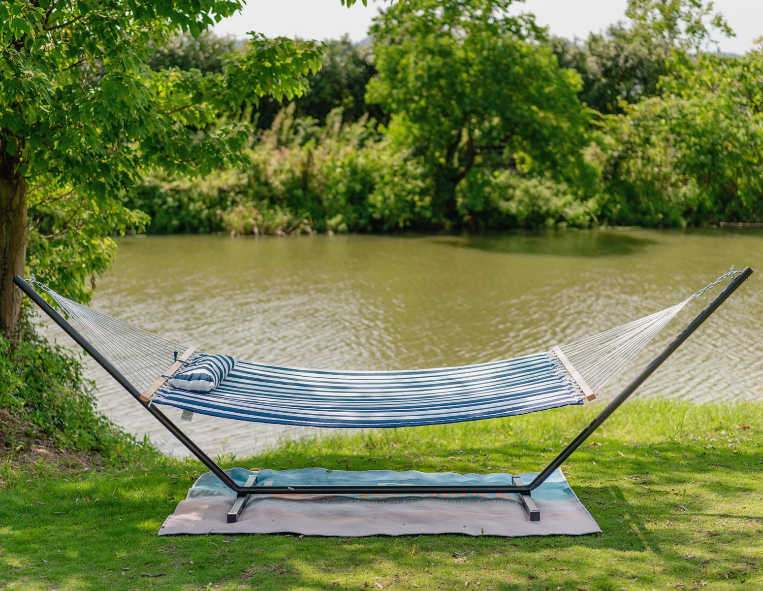 12 FT Quilted Double Hammock with Spreader Bar & Chains - 2-Person Outdoor Hammock for Patio, Poolside, Backyard & Beach - Includes Pillow & 450 lbs Capacity (Blue & White) - Perfect for Relaxing, Lounging & Summer Getaways