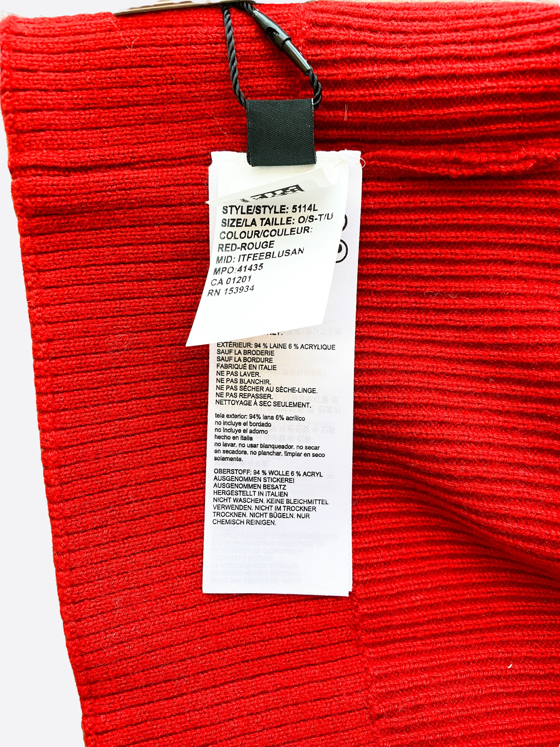 Canada Goose Red Pom Women's Winter Beanie Hat - Soft Knit Fleece Lined Warm Toque for Cold Weather - Perfect for Skiing, Snowboarding & Outdoor Activities