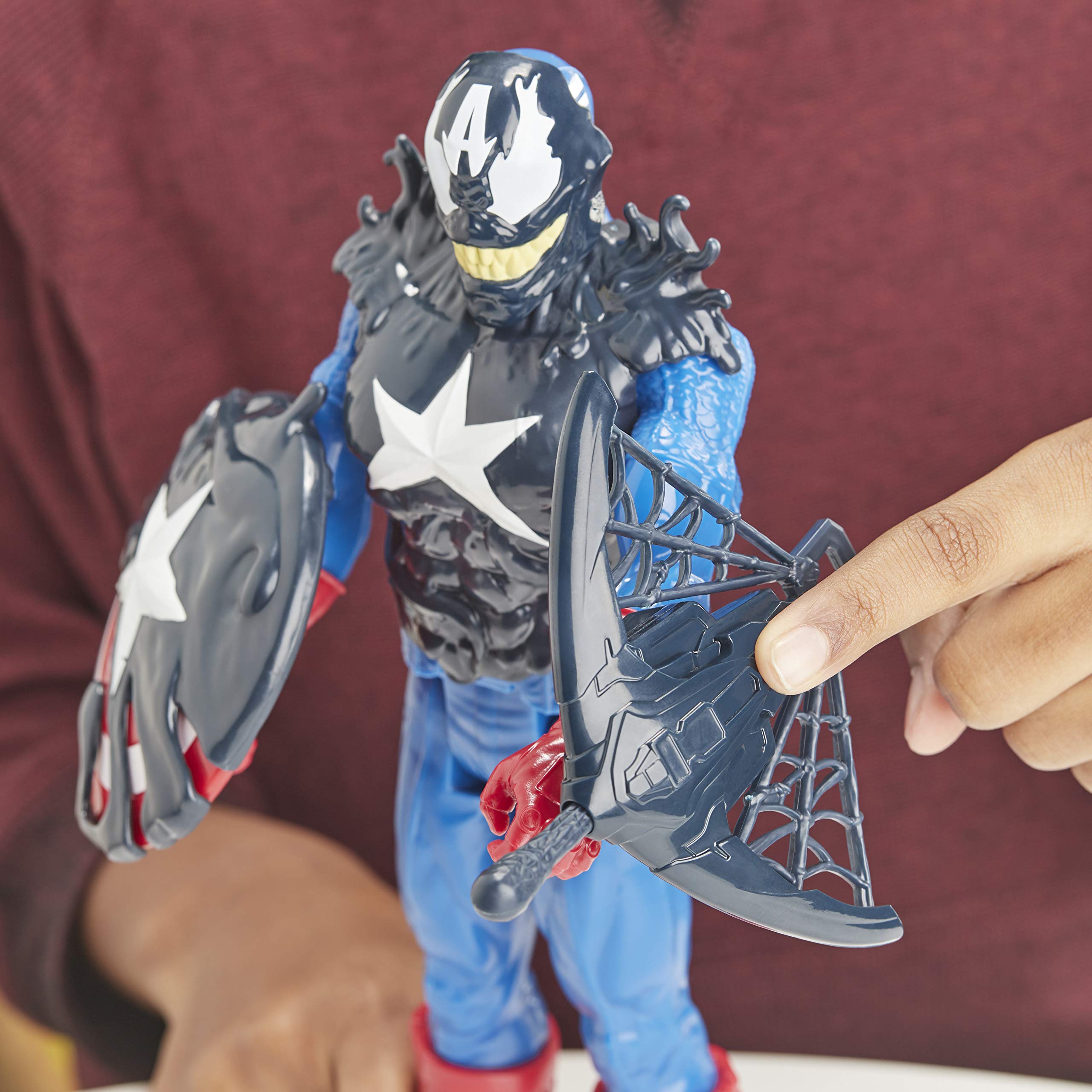 Hasbro E8683 Maximum Venom Titan Hero Series - Venom Captain America Action Figure with Starter, Projectile & 6 Accessories | Marvel Superhero Toy for Kids Ages 4+ | Birthday Gift, Role Play, Collectible Display