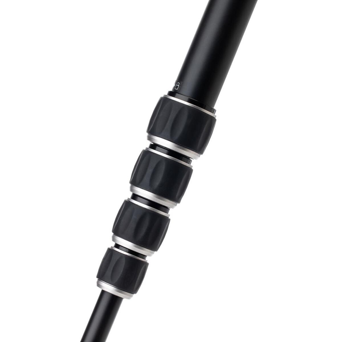 Benro MeFoto GlobeTrotter Aluminum Travel Tripod Kit (Titanium) - Lightweight Compact Camera Tripod for Travel Photography, Vlogging & Outdoor Adventures
