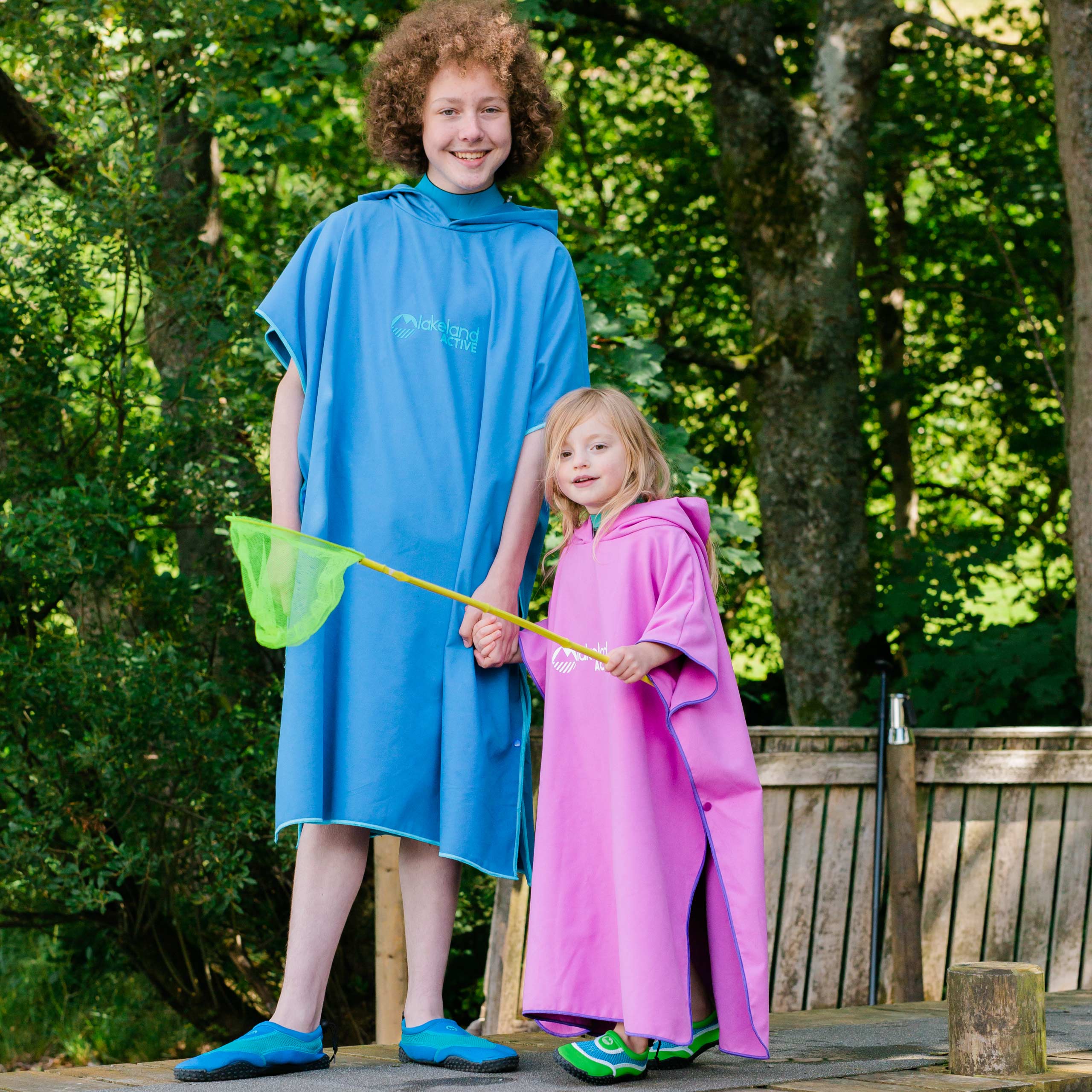Quick Dry Changing Poncho for Kids - Waterproof & Lightweight Travel Beach Towel for Swimming, Camping, and Outdoor Activities