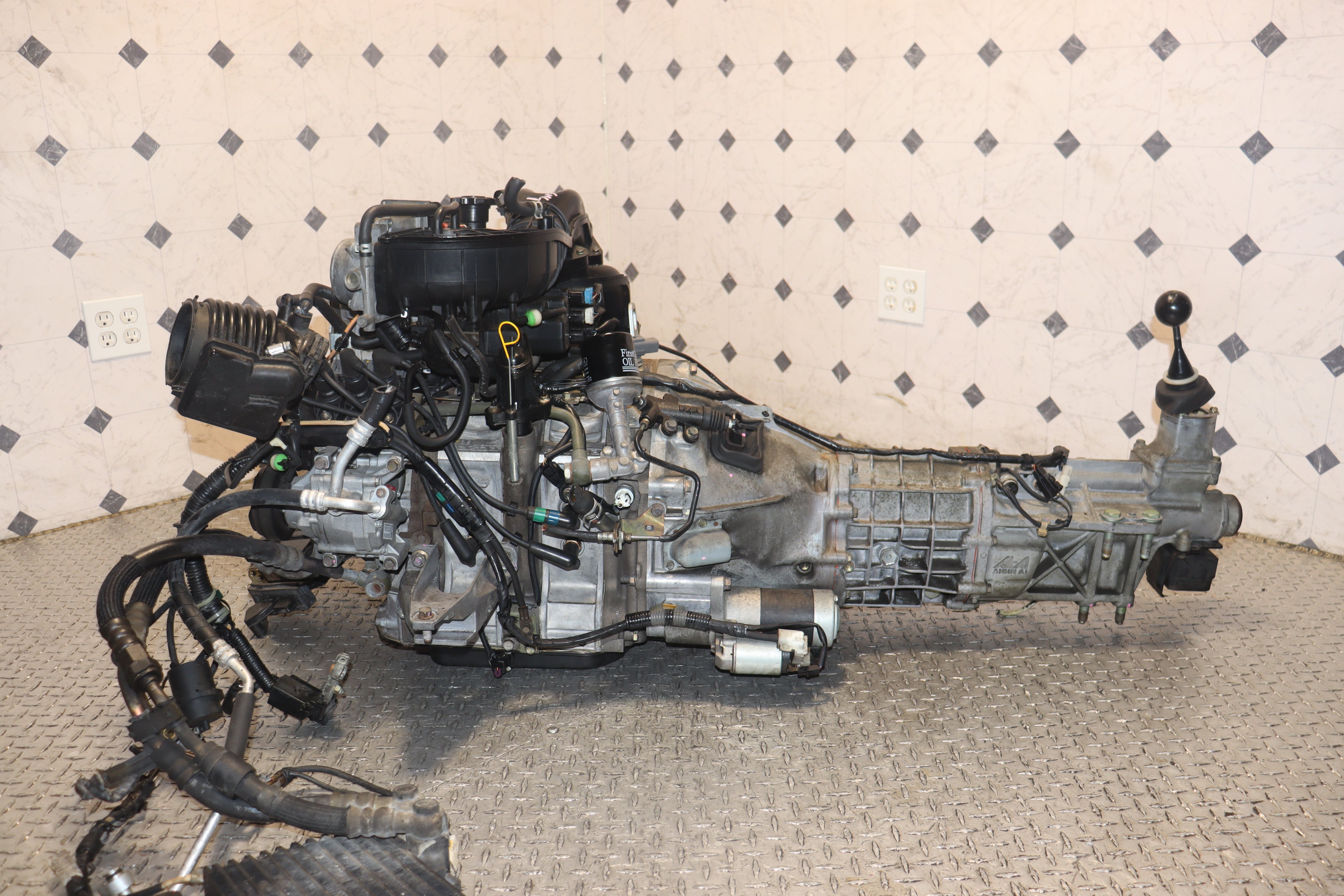 JDM 04-08 Mazda RX8 13B Renesis 6-Port Engine with 6-Speed Transmission - High Performance Rotary Engine for Racing & Restoration Projects