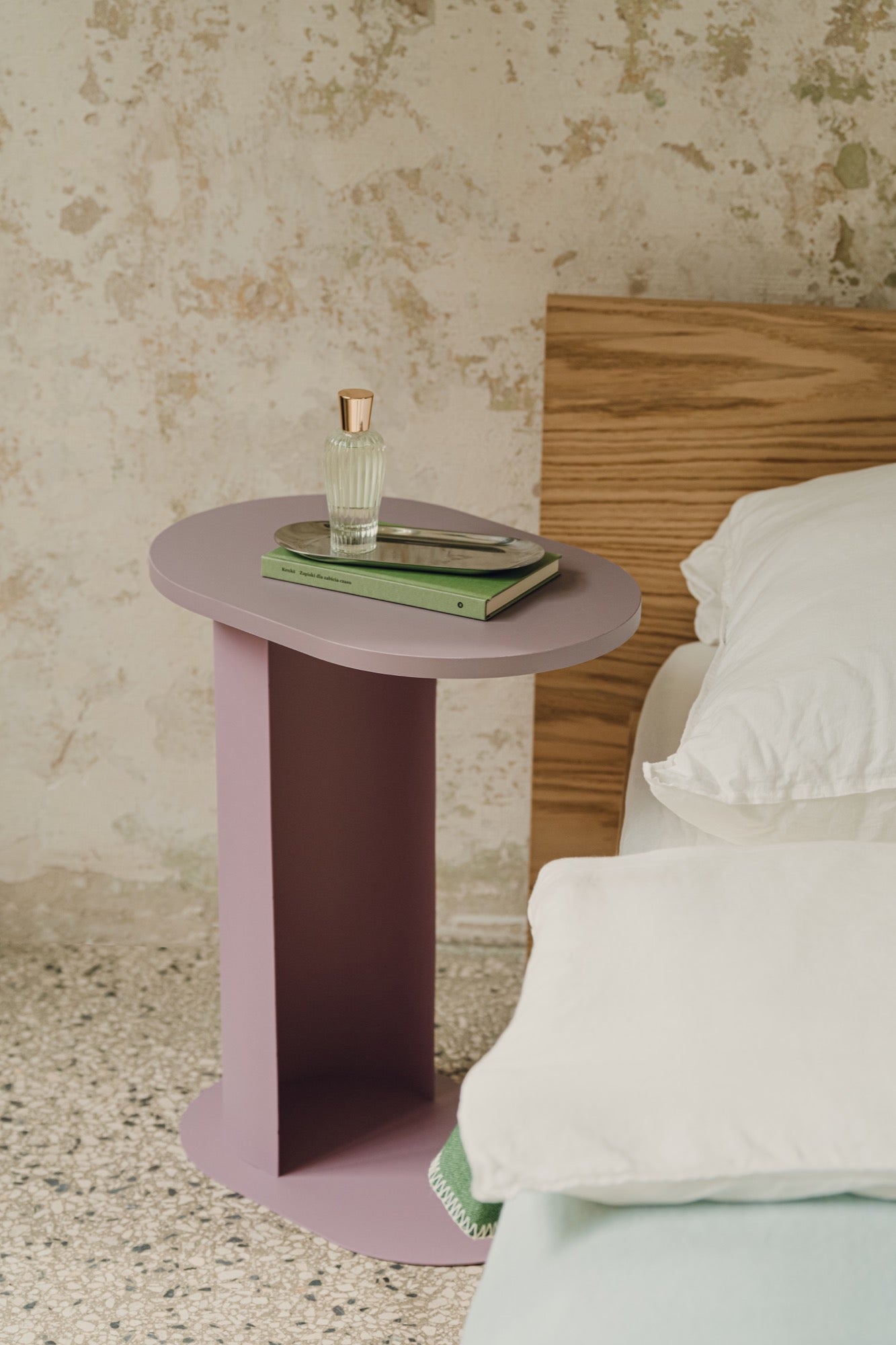Nuno Side Table - Modern End Table in Vulcano Black for Living Room, Bedroom & Office - Small Accent Table with Sleek Design & Durable Finish