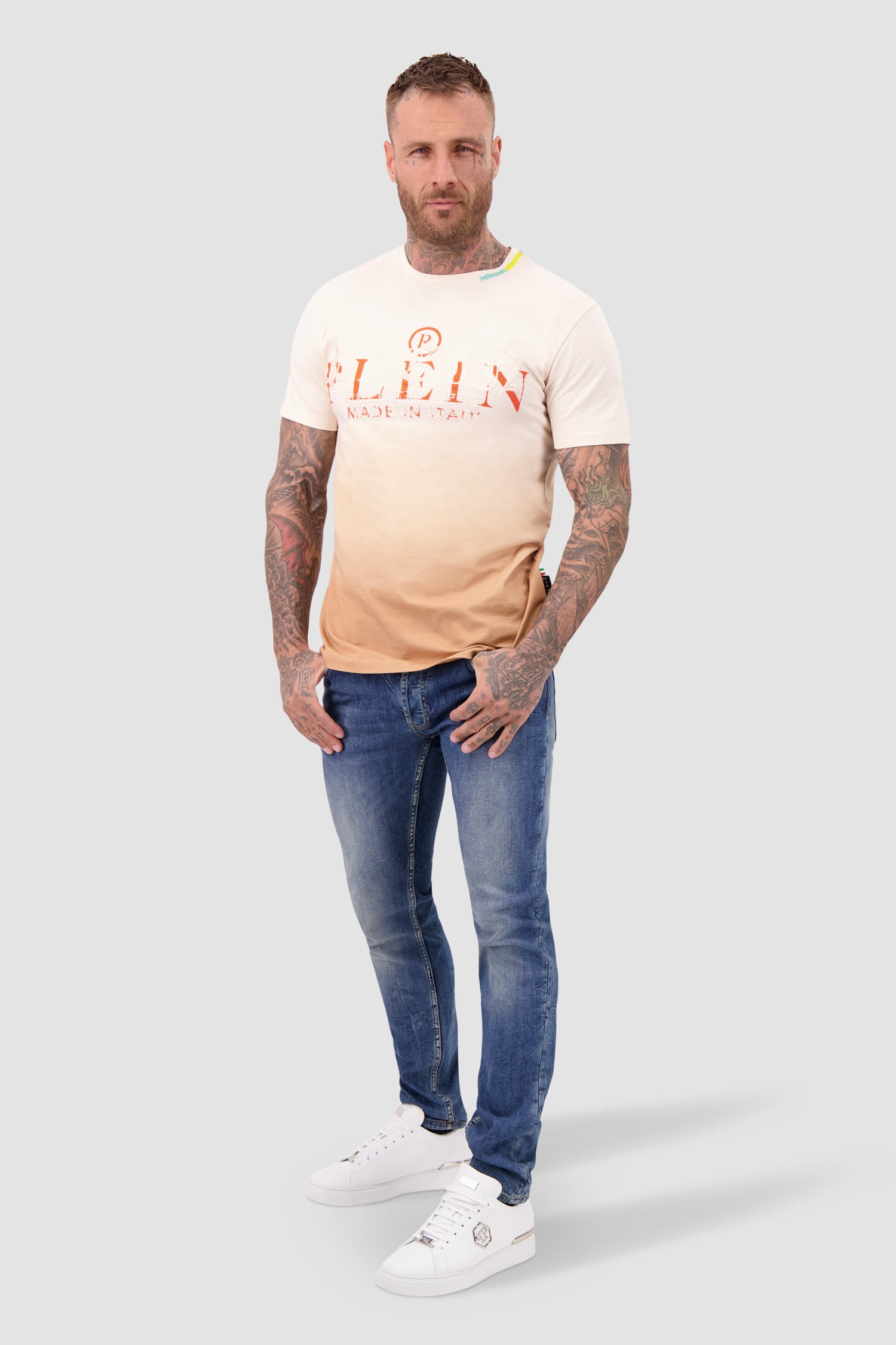 Philipp Plein Beige Round Neck Short Sleeve Gothic T-Shirt for Men - Stylish Casual & Streetwear Fashion for Everyday Wear and Night Out