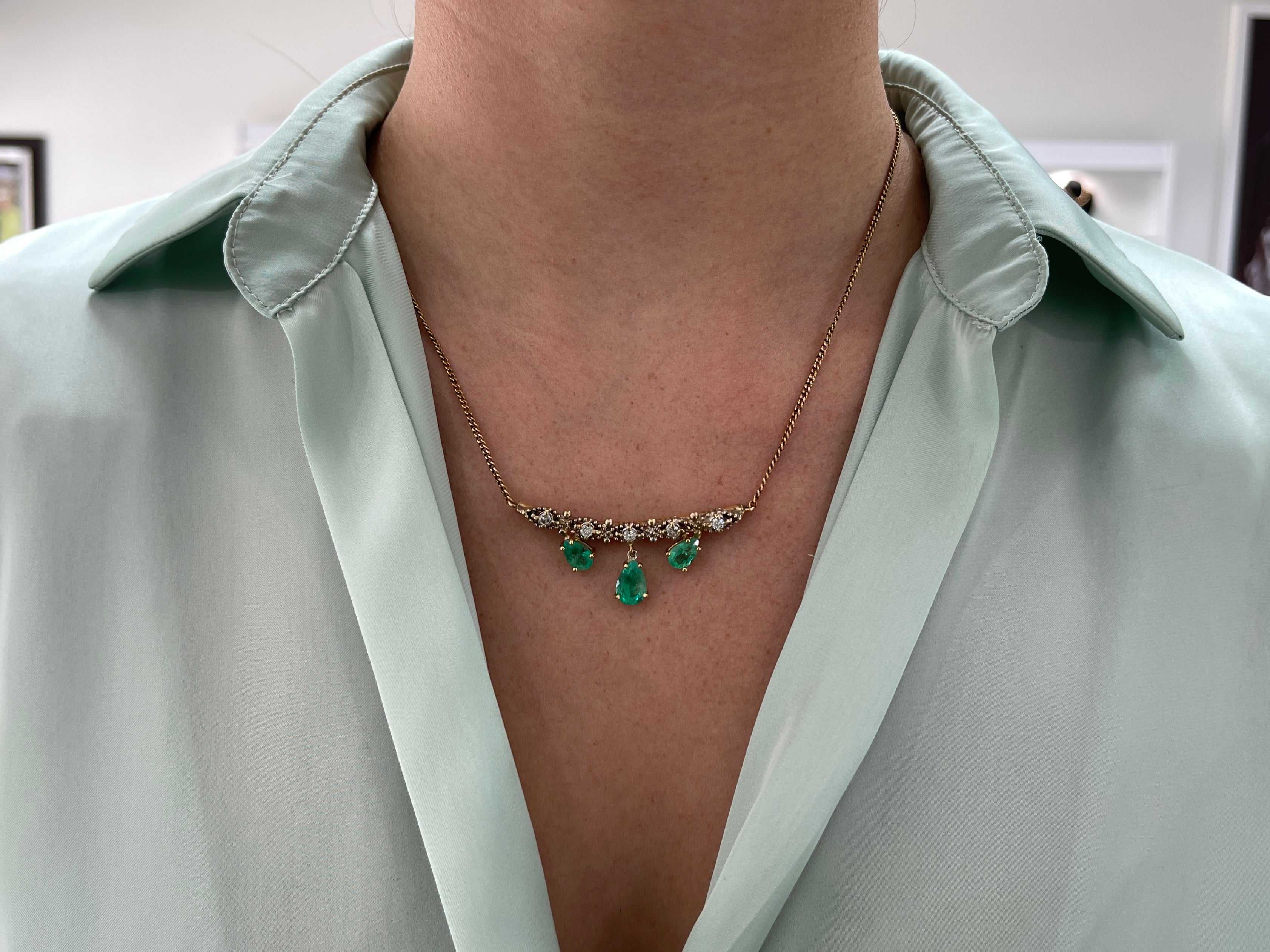 6.70tcw Vintage Emerald Pear & Diamond Necklace in 14K Gold - Elegant Jewelry for Weddings, Anniversaries & Special Occasions