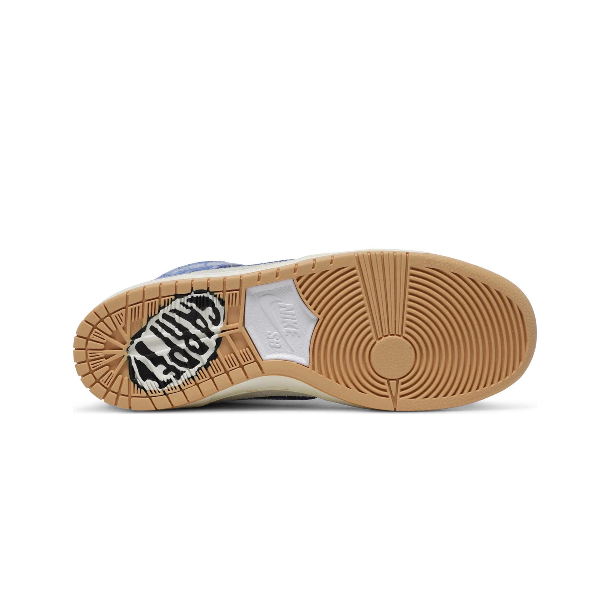 Nike Dunk High SB x Carpet Company Skate Shoes - Limited Edition Collaboration Sneakers for Men & Women | Perfect for Streetwear Fashion, Skateboarding & Sneaker Collecting