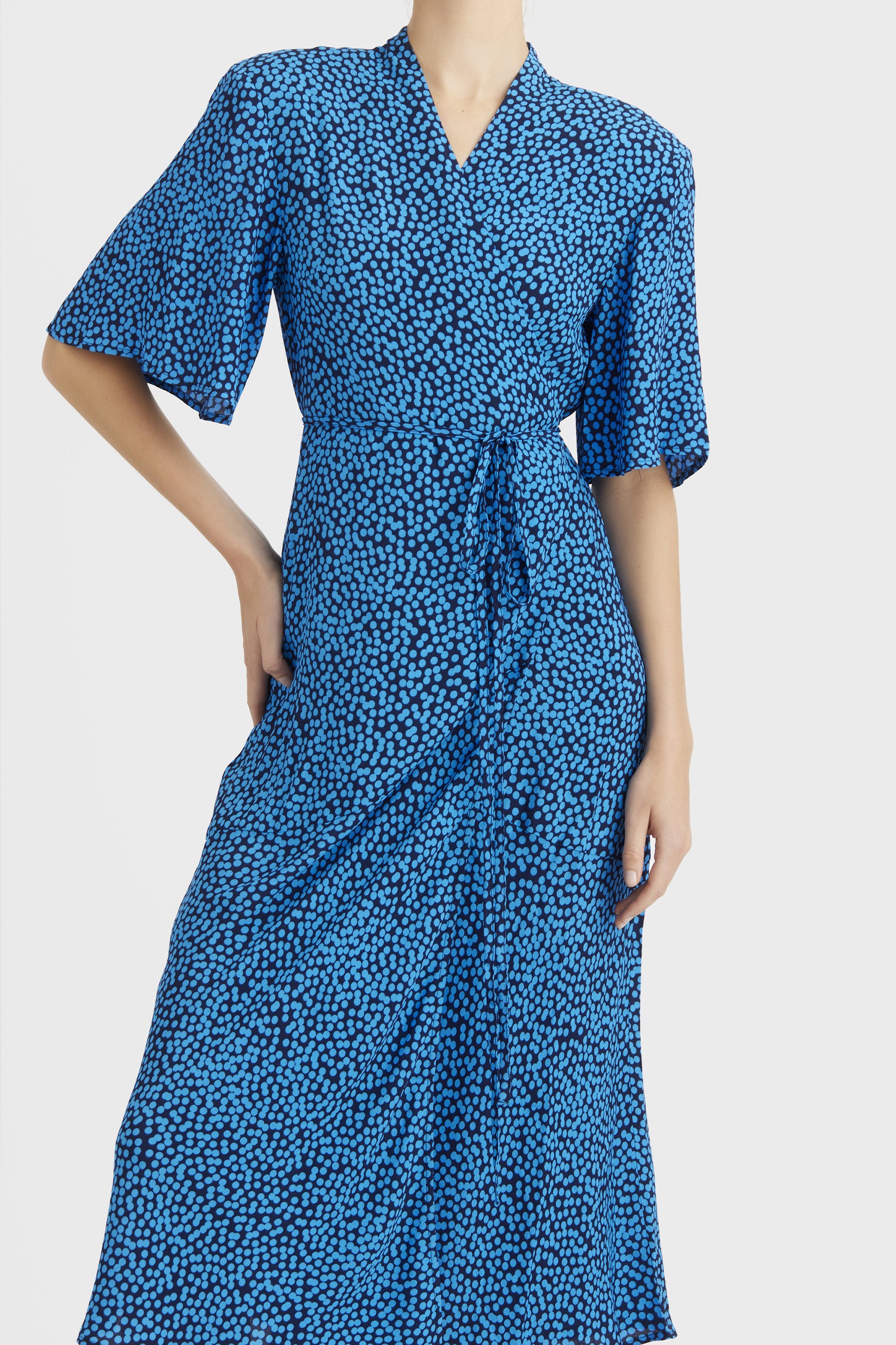 Gestuz EISHA DRESS - Blue Flowy Midi Dress for Women | Perfect for Summer, Beach Vacations & Casual Outings
