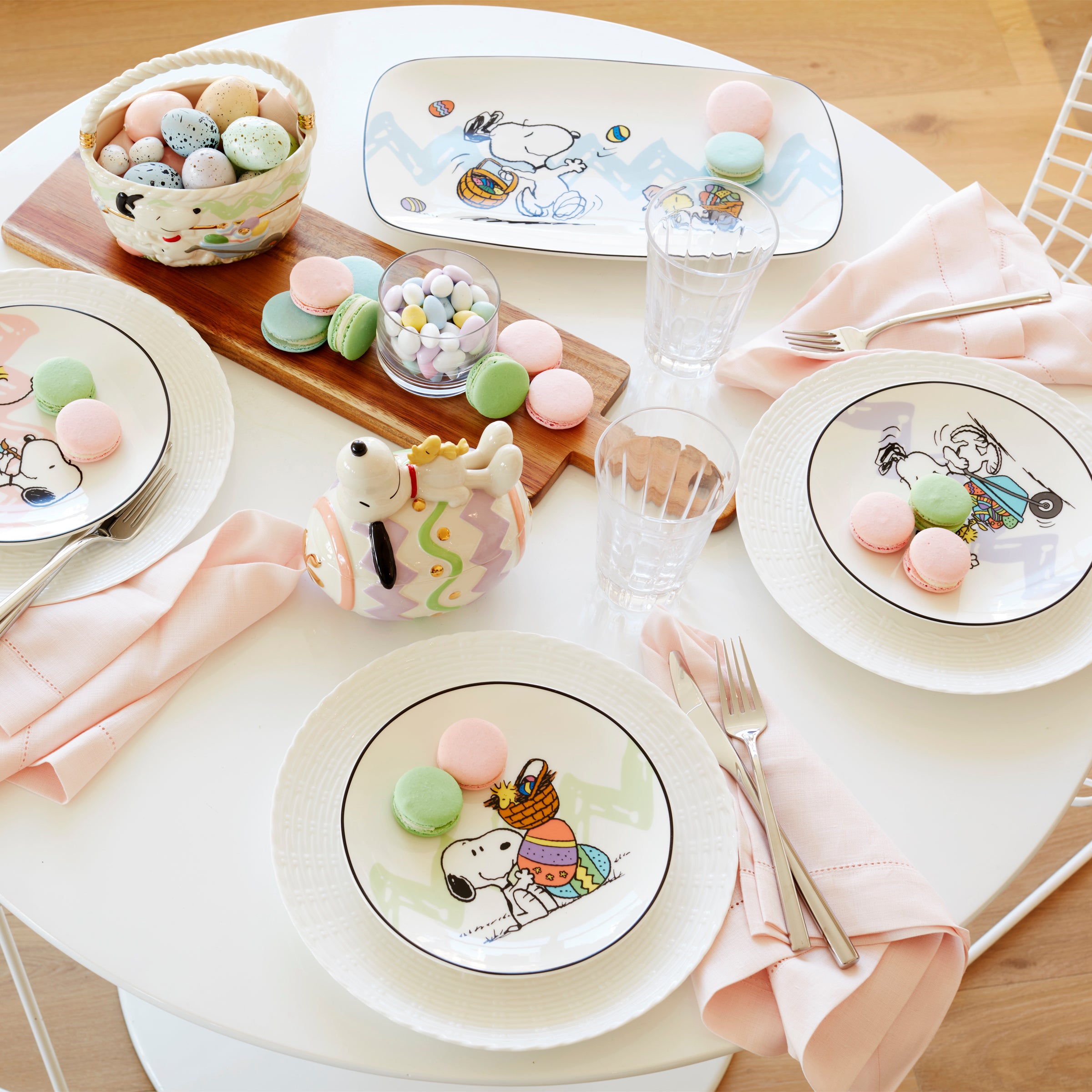 Snoopy Easter Accent Plates Set of 4 - Cute Cartoon Dog Dinnerware for Easter Brunch, Party Decorations & Spring Table Settings