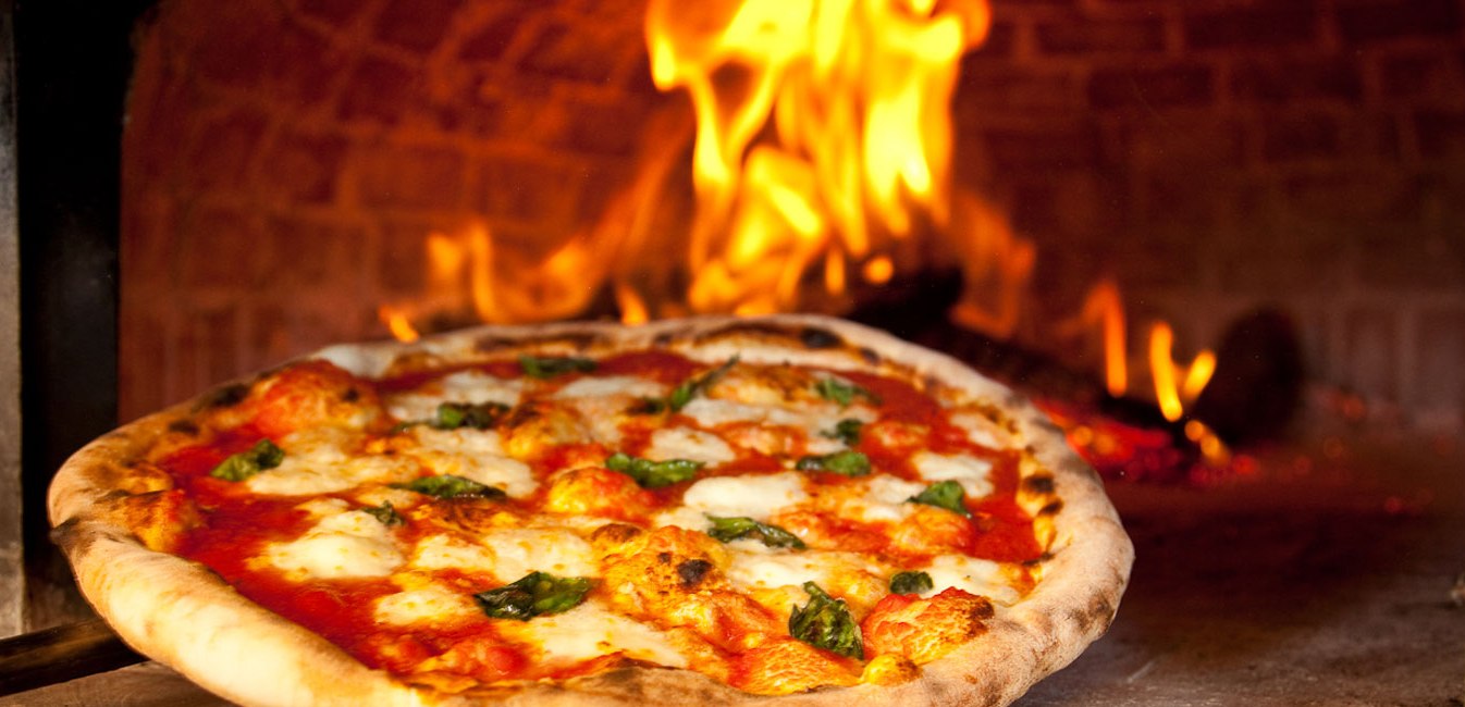 Premium Lume Largo Outdoor Pizza Oven - Stainless Steel Wood Fire Pizza Maker for Backyard, Patio & Camping - Perfect for Home Chefs & Outdoor Cooking Enthusiasts