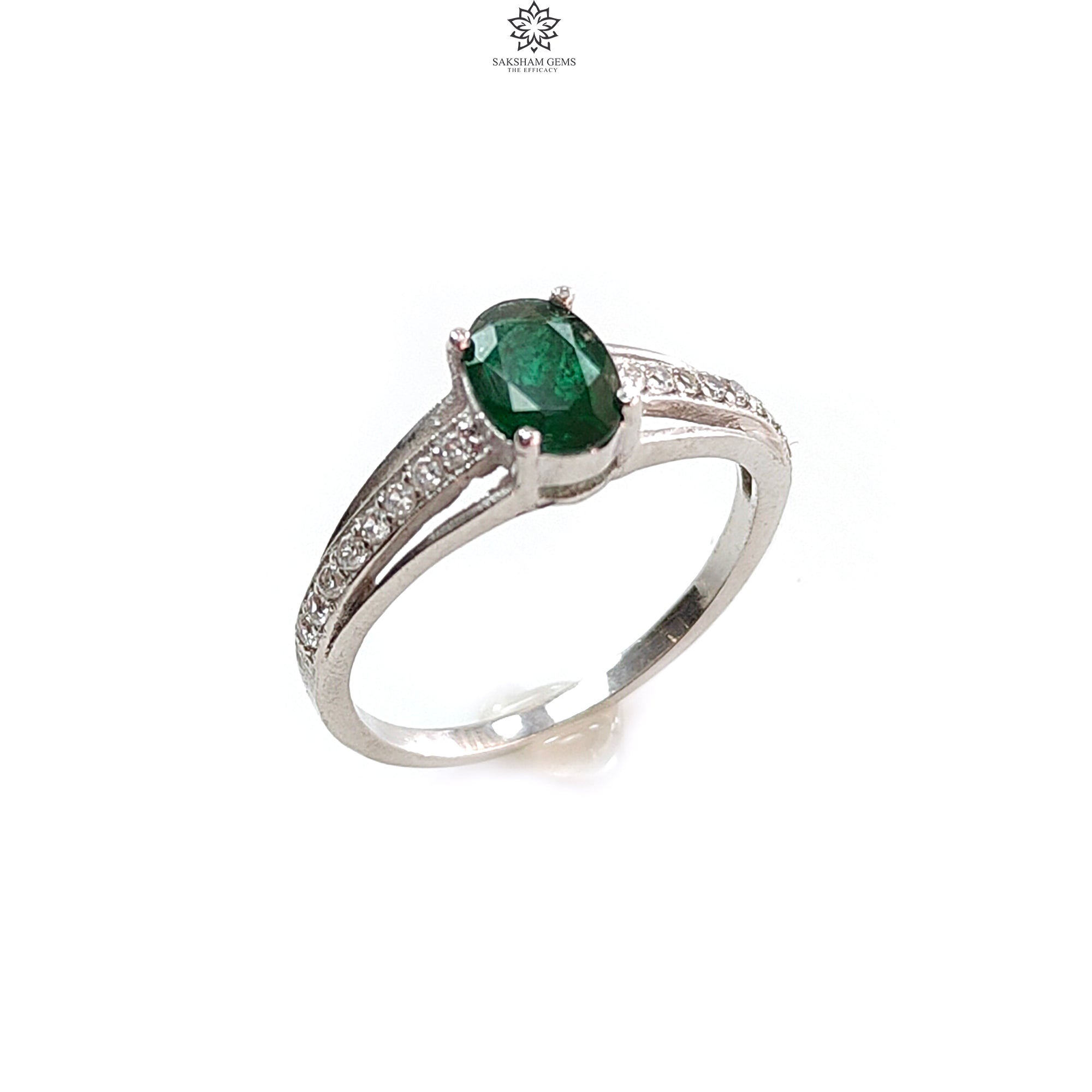 Natural Untreated Emerald Oval Faceted Cut Ring - 925 Sterling Silver Prong Set with CZ Stones (1.84g, Size 7 US) - Elegant Jewelry for Women, Perfect for Weddings, Parties & Special Occasions