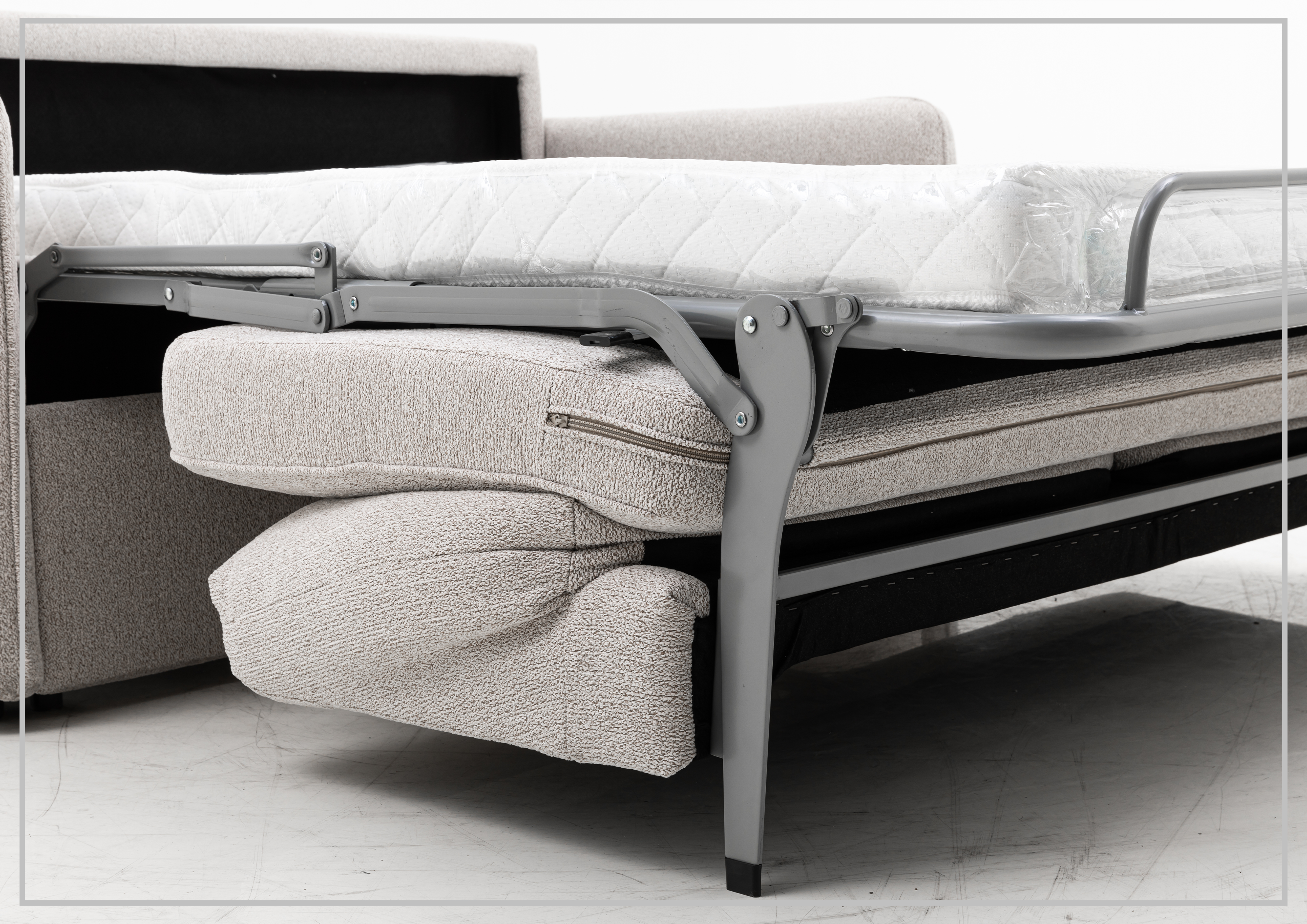 Gio Italia New York Queen Size Fabric Sleeper Sofa with Memory Foam - Affordable Convertible Sofa Bed for Small Spaces, Guest Rooms & Apartments