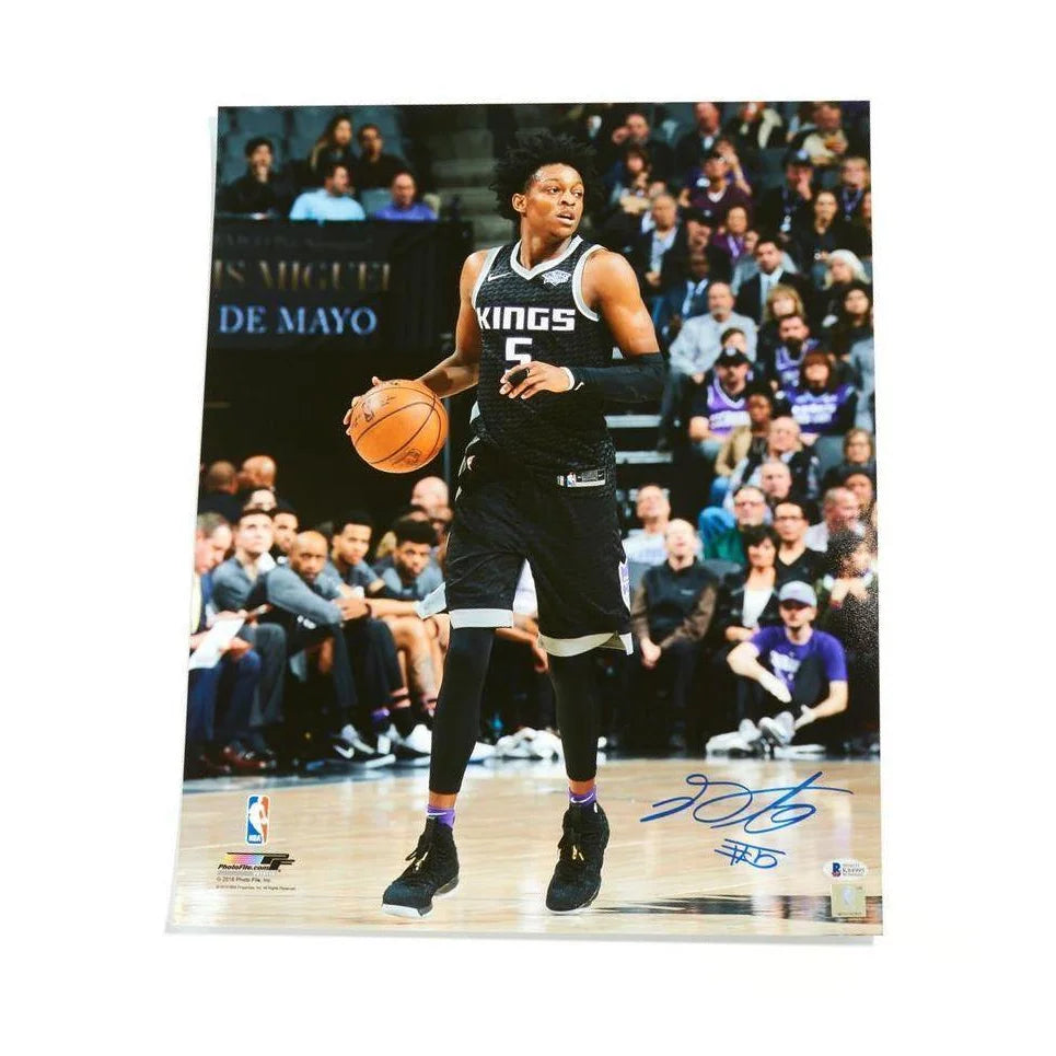 De'Aaron Fox Sacramento Kings Autographed 16x20 Photo with BAS COA - Perfect for NBA Fans, Sports Memorabilia Collectors, and Home/Office Decor