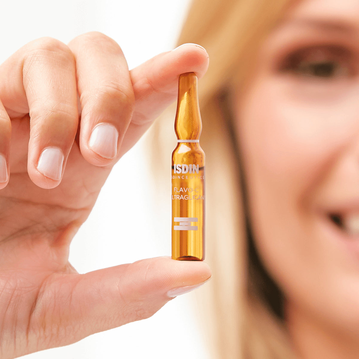 ISDIN Isdinceutics Flavo C Ultraglican Serum - Vitamin C Anti-Aging Face Serum with Antioxidants for Brighter Skin | Perfect for Daily Skincare Routine & Nighttime Use