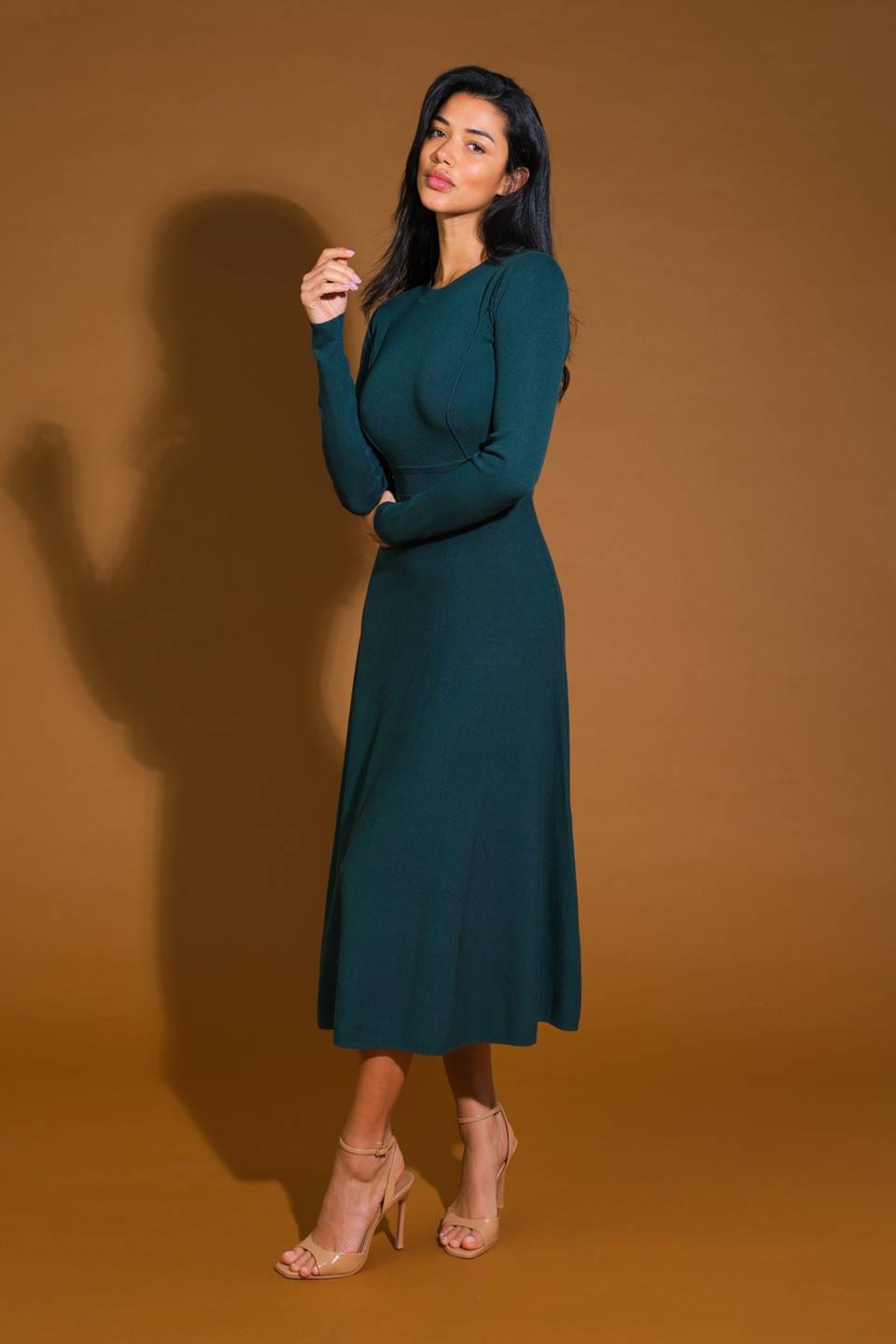 PLACE TO BE SWEATER MIDI DRESS - Women's Knit Sweater Dress for Fall & Winter, Cozy Long Sleeve Turtleneck Dress for Casual Outings, Date Nights and Office Wear