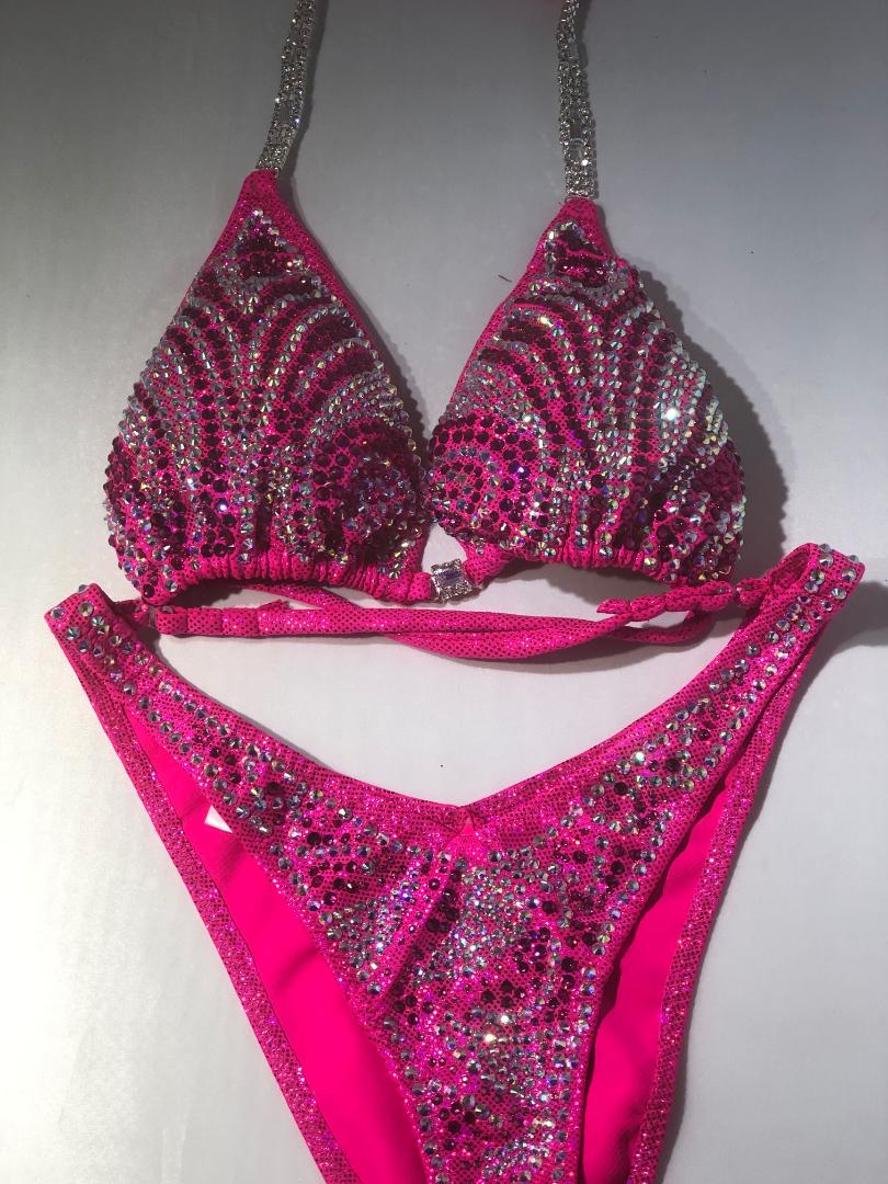 Best IFBB NPC Women's Physique & Bikini Competition Suit - Hot Pink Posing Bikini for Bodybuilding, Fitness Shows & Stage Performances