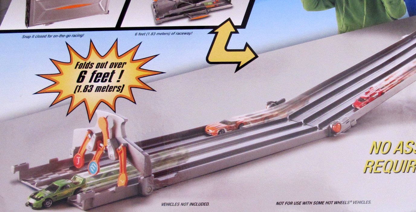 Hot Wheels 4 Lane Raceway Track Set - Over 6 Feet of Track with Pop-Up Handle (2006) - Perfect for Kids' Birthday Gifts & Family Racing Fun