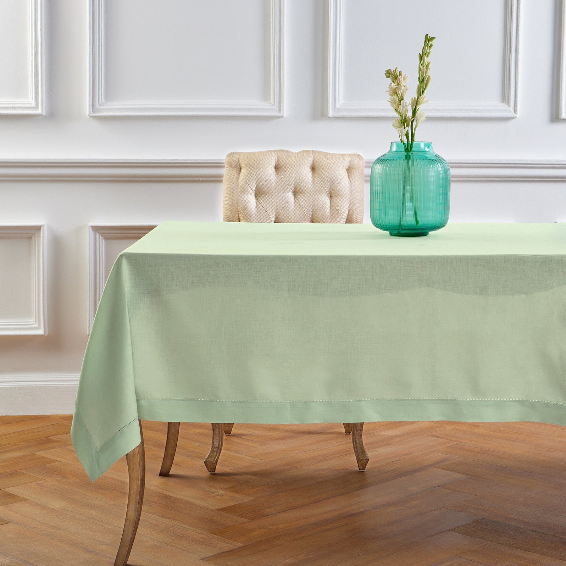 Elegant Classic Hemstitch Tablecloth - Premium Cotton Linen Dining Table Cover for Formal Dinners & Special Occasions