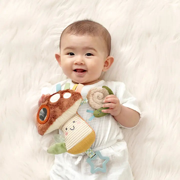 Itzy Ritzy Bitzy Traveler - Stylish & Compact Diaper Bag for Moms on the Go | Perfect for Travel, Daycare & Family Outings