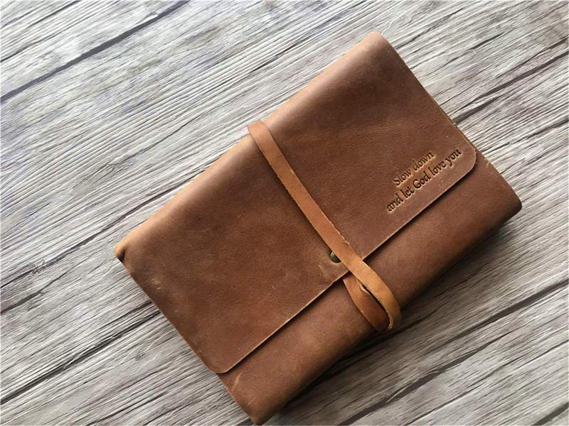 Personalized Engraved Leather Christmas Memory Book Album - Perfect for Holiday Photo Scrapbooking, Gift Giving & Family Keepsakes