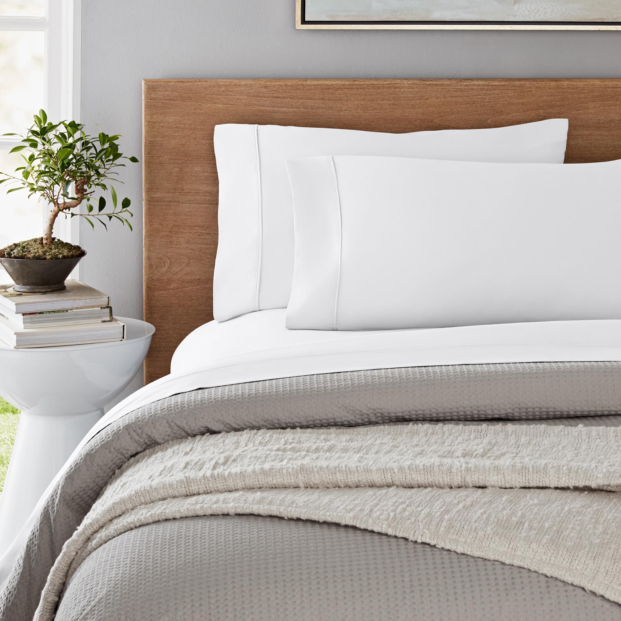 Premium 100% Cotton Full Size Sheet Set - 400 Thread Count, Wrinkle-Resistant, Soft Sateen Weave - Hotel Quality Bedding with Deep Pocket Fitted Sheet (4-Piece Set, White) for Luxurious Comfort in Bedrooms, Guest Rooms & Vacation Rentals