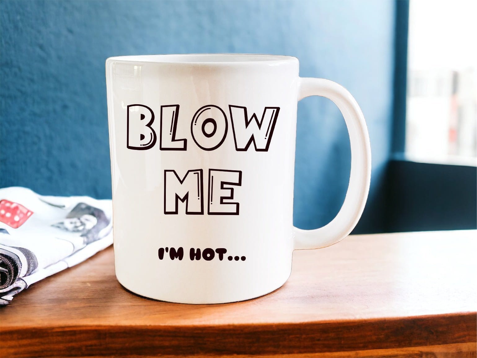 Funny Coffee Mug - Blow Me I'm Hot Novelty Ceramic Cup - Perfect for Office Gifts, Pranks & Humorous Tea Time