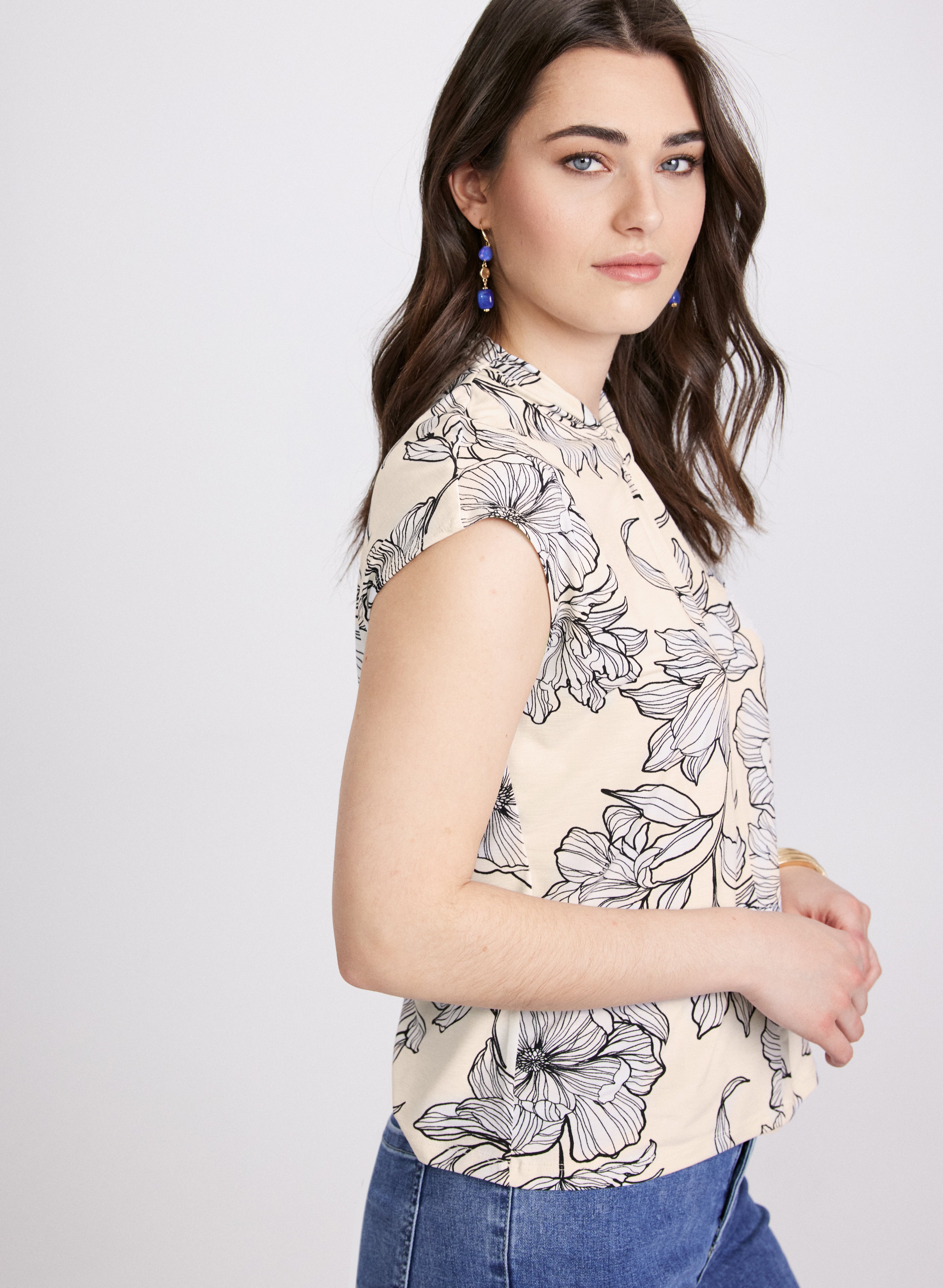 Floral Print Women's Blouse - Lightweight Summer Tops for Casual Wear & Office Outfits | Perfect for Date Nights & Outdoor Events