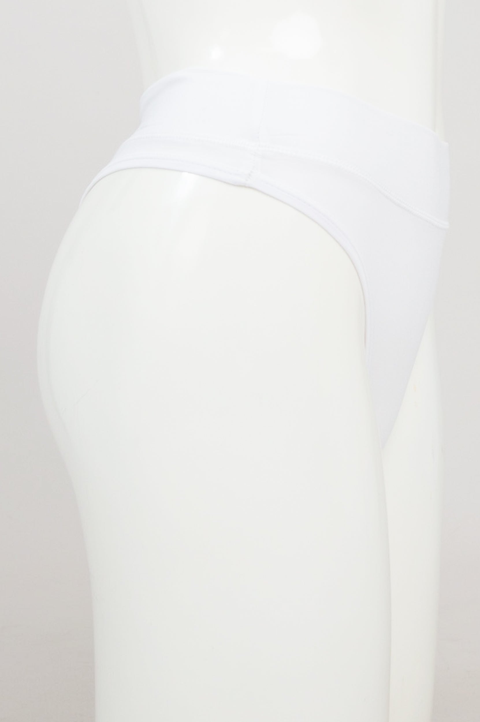 Snow White Bamboo Thong - Soft & Comfortable Women's Underwear for Daily Wear & Special Occasions