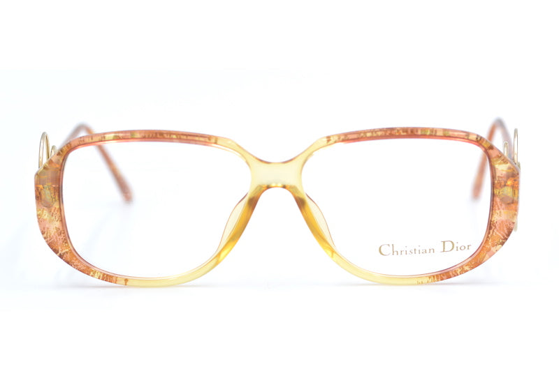 Christian Dior 2572 30 Sunglasses - Luxury Designer Shades for Women - UV Protection & Fashion Statement - Perfect for Beach, Driving & Outdoor Activities