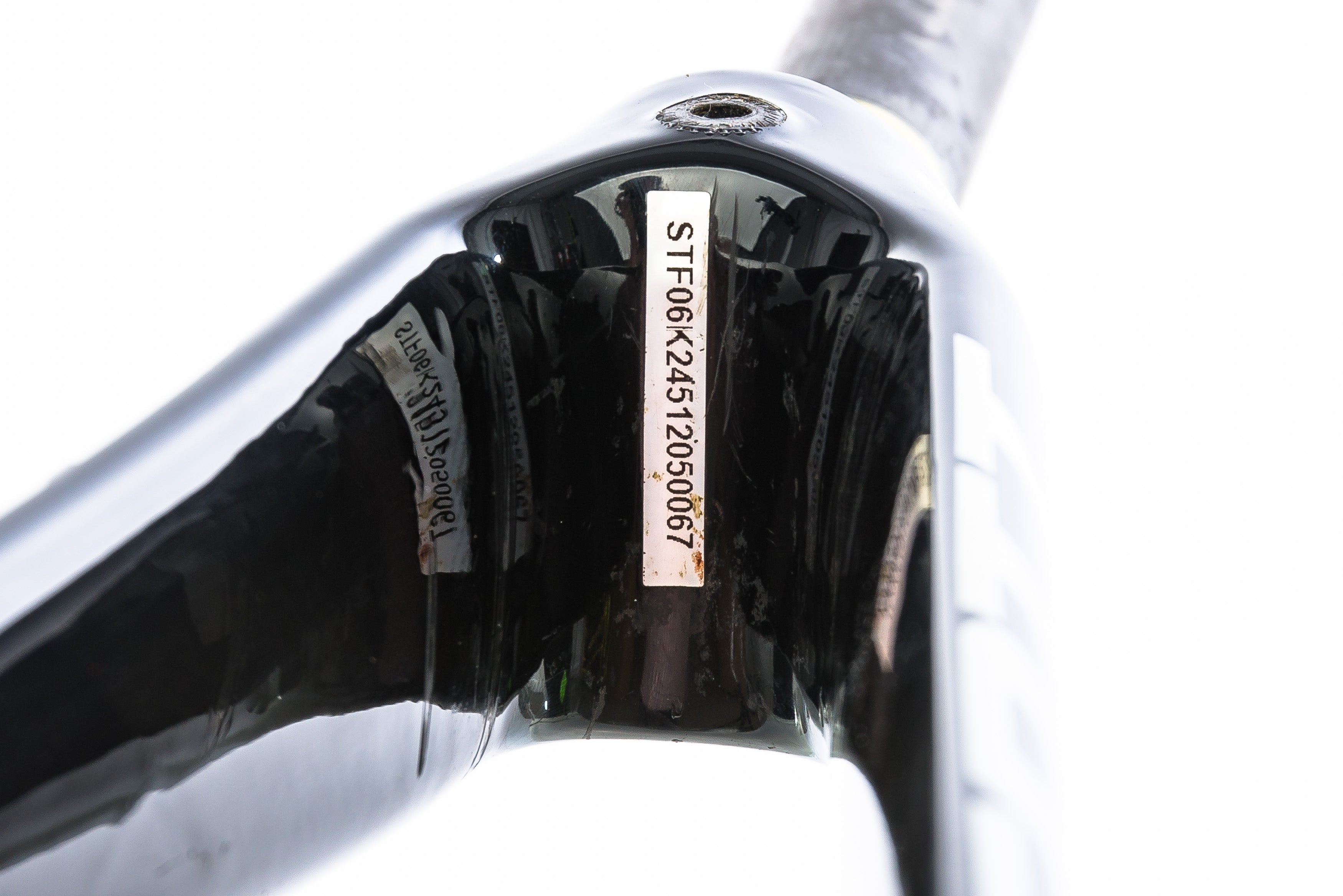 2013 Scott Foil 40 Road Bike Fork - 700c Carbon Fiber Fork with 9x100mm QR, Lightweight & Durable - Perfect for Road Cycling, Racing & Performance Riding