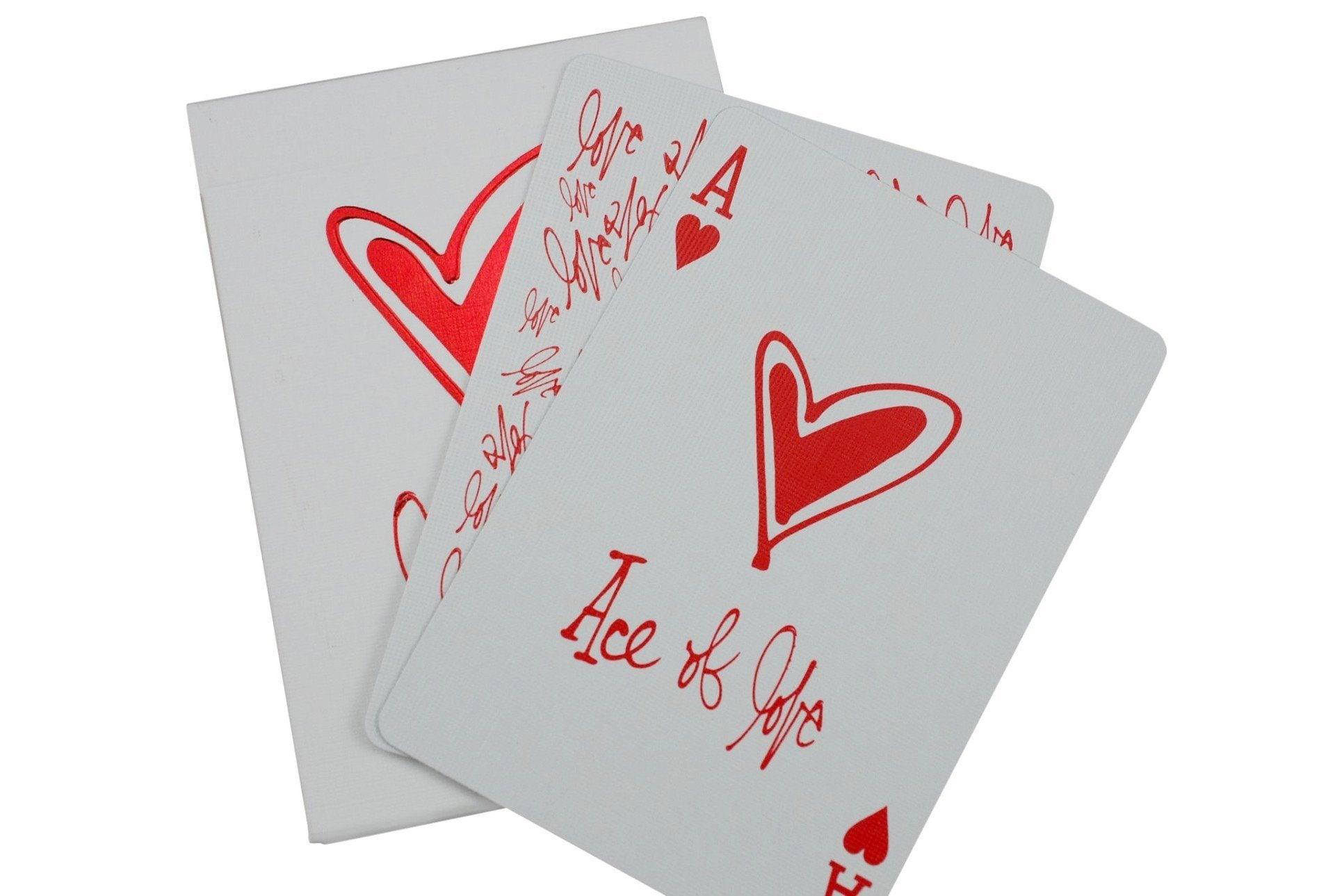 Love Me - Romantic Gifts for Couples, Cute Love Notes & Sweet Messages for Her/Him - Perfect for Anniversaries, Valentine's Day & Date Nights