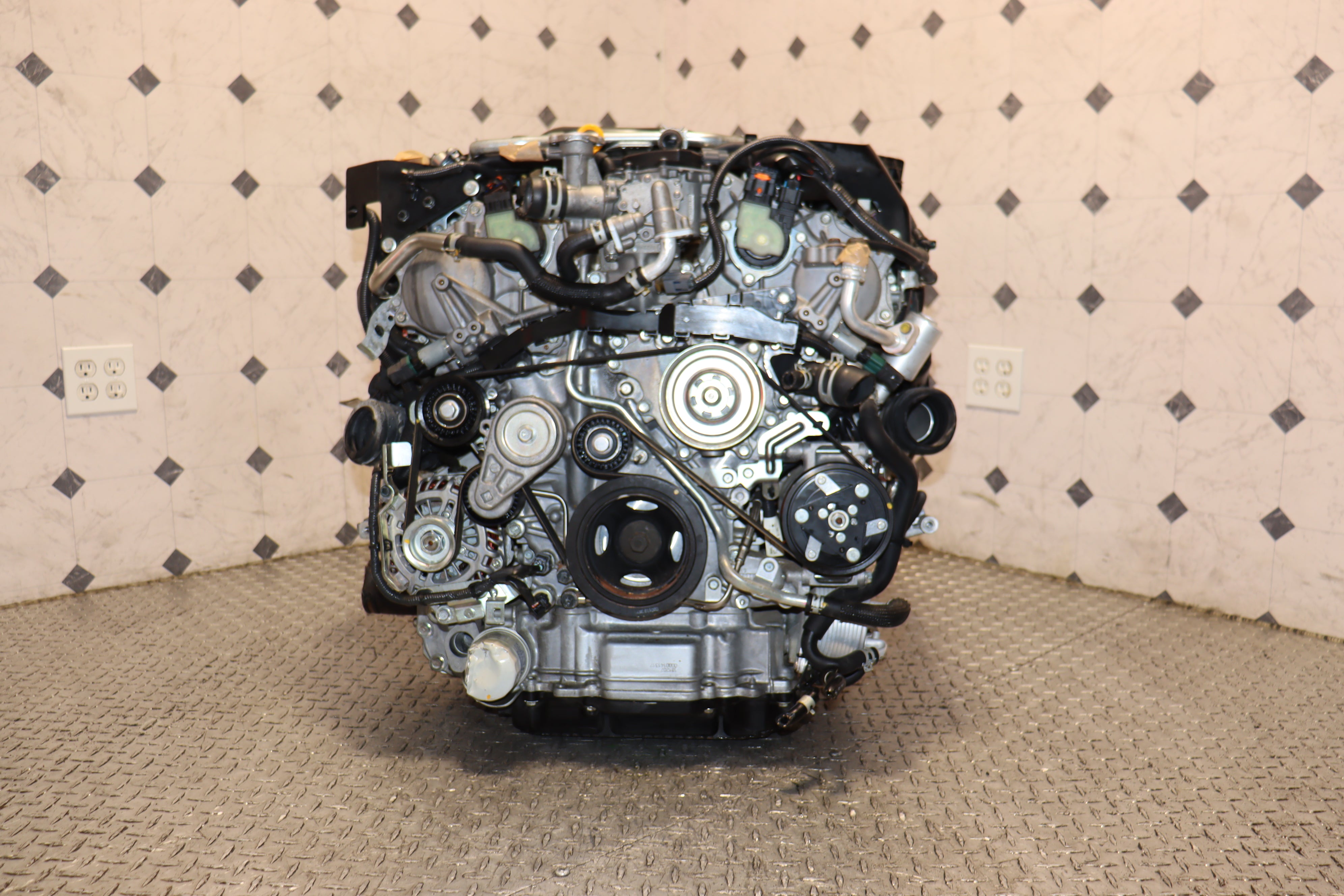 JDM VR30DDTT 3.0L Twin Turbo Engine for 2016-2023 INFINITI Q50 Q60 AWD - High Performance Replacement Engine for Racing & Daily Driving
