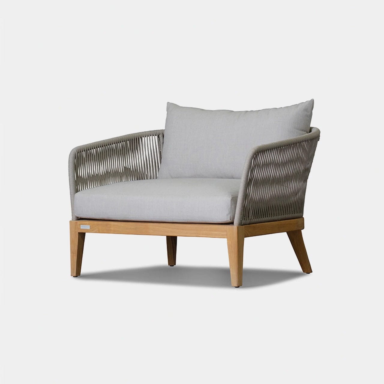 Avalon Outdoor Lounge Chair - Comfortable Patio Furniture for Poolside, Beach, and Backyard Relaxation - Perfect for Sunbathing and Lounging