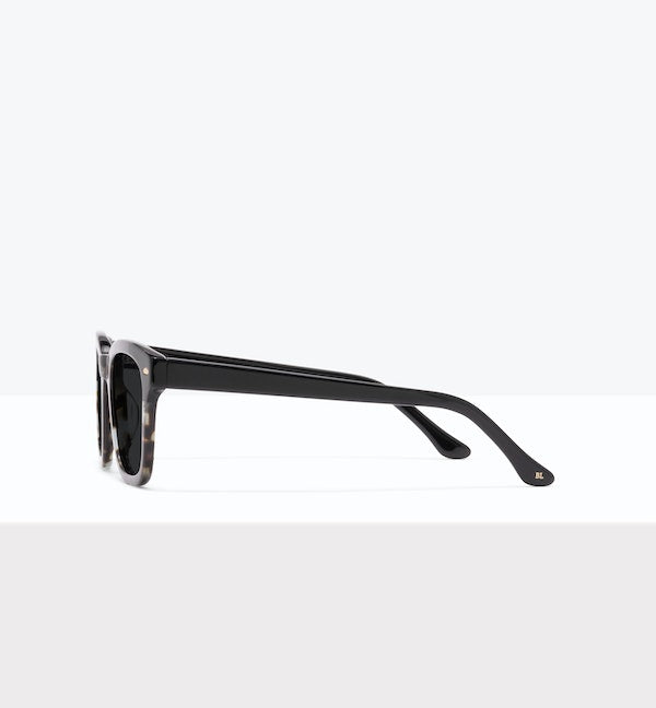 Stylish UV Protection Polarized Sunglasses for Men & Women - Trendy Outdoor Sports & Driving Shades - Perfect for Running, Cycling, and Beach Activities