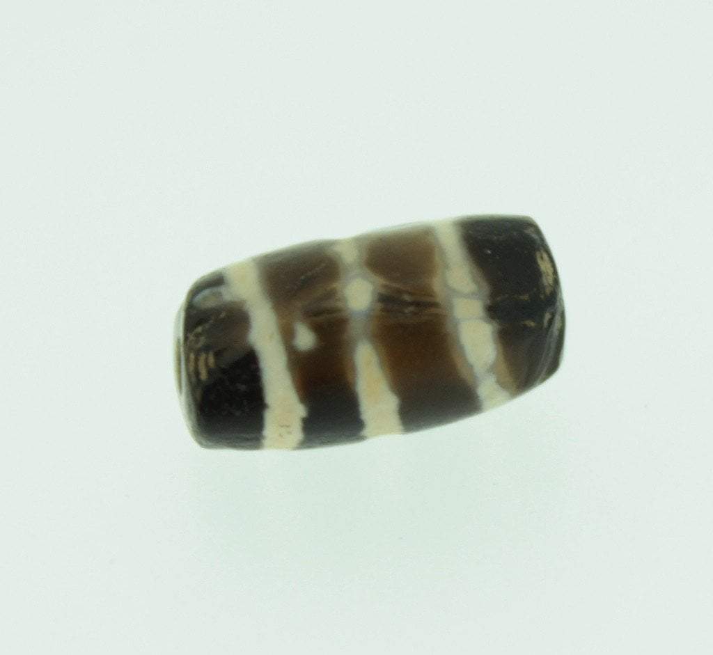 Exquisite Handcrafted Ancient Carnelian Bead with Intricate Etching - Perfect for Jewelry Making, Meditation Accessories & Spiritual Healing Practices