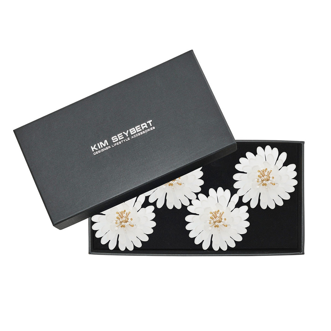 Elegant Cosmos Napkin Rings Set of 4 - Stainless Steel Tableware for Wedding, Party & Holiday Dining Decor - Perfect for Formal Dinner, Thanksgiving & Christmas Table Setting