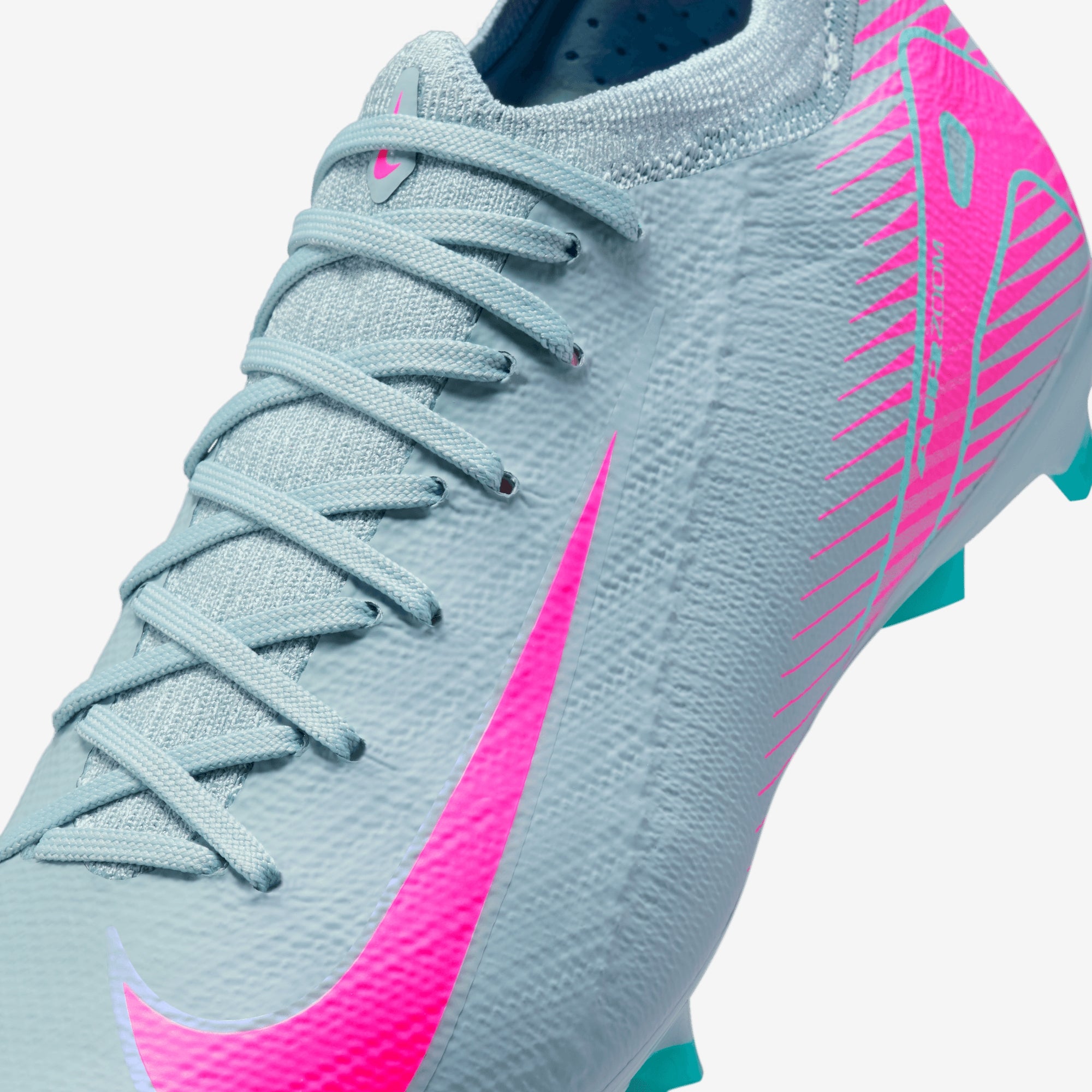 Nike Jr. Mercurial Vapor 16 Pro Soccer Cleats - Lightweight Youth Football Shoes for Speed & Agility - Perfect for Training & Matches on Artificial Turf or Grass Fields
