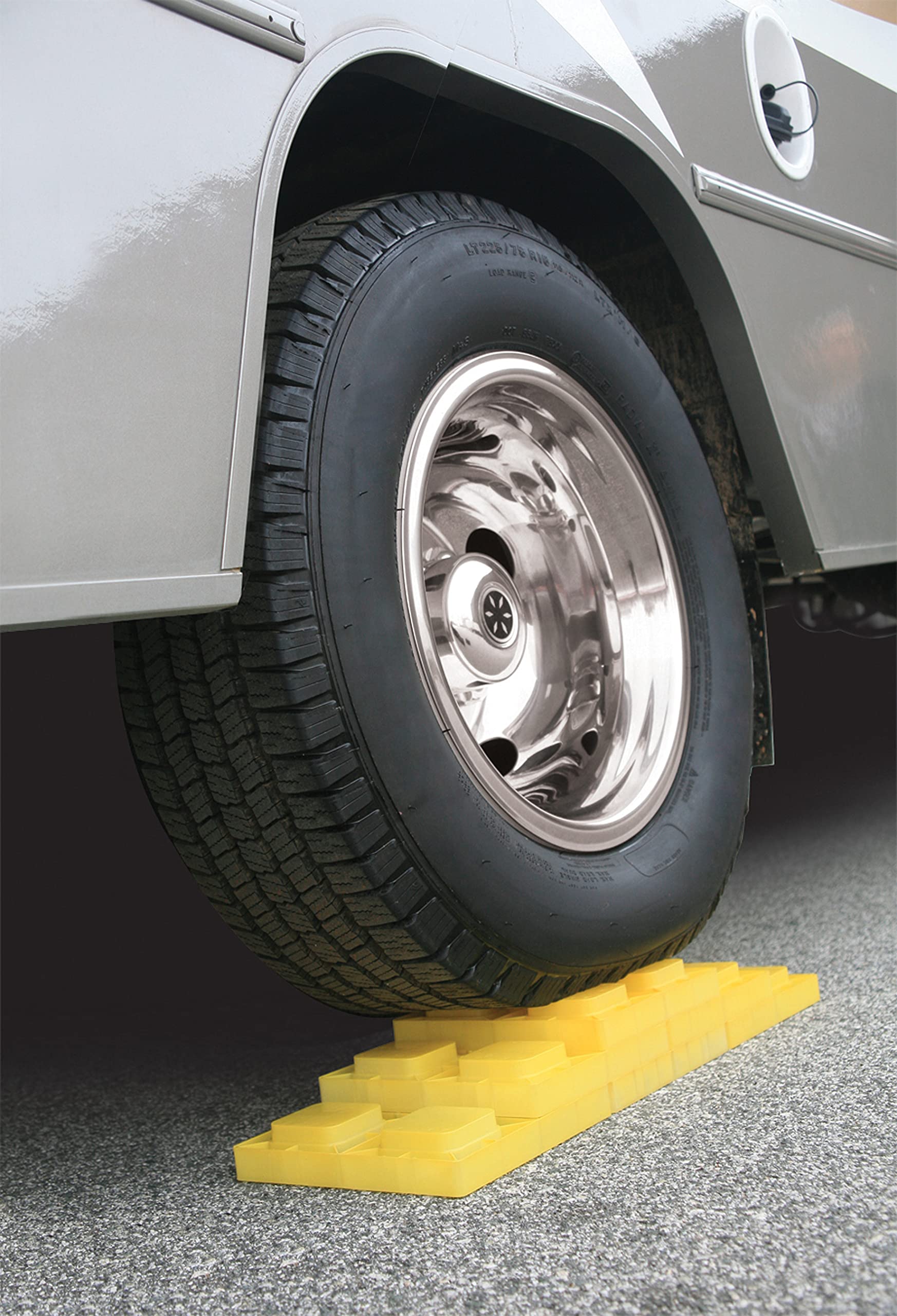 Camco Heavy Duty RV Leveling Blocks - 10-Pack Yellow (44505) for Single/Double Wheels, Hydraulic & Tongue Jacks | Perfect for Camping, Travel Trailers & Motorhome Stabilization