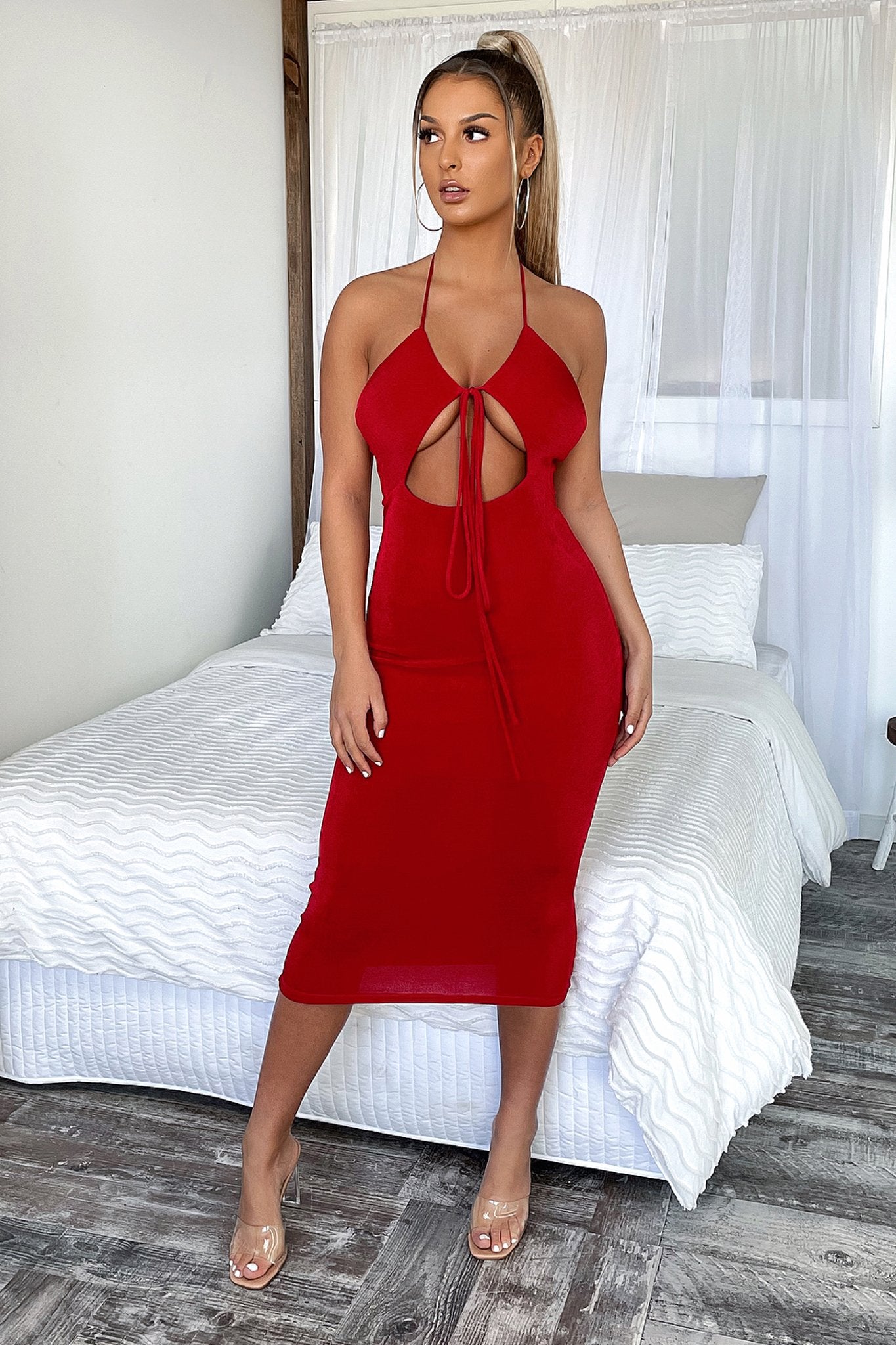 Averta Midi Dress - Flowy Red Summer Dress for Women | Casual & Party Wear | Perfect for Beach, Vacation & Date Nights
