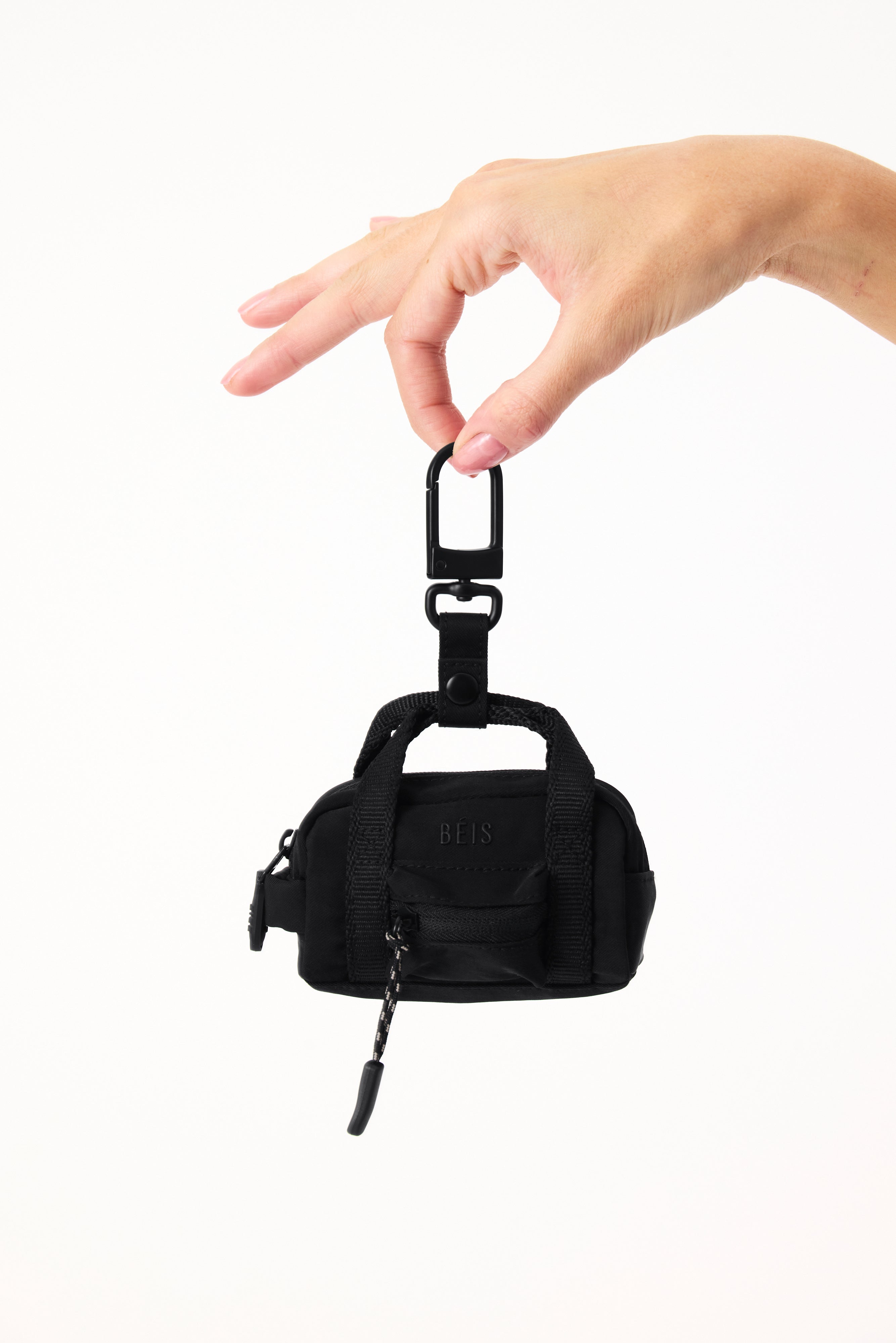 Black Sport Duffle Bag - Waterproof Gym Bag for Men & Women - Perfect for Travel, Workout, and Sports Gear Storage