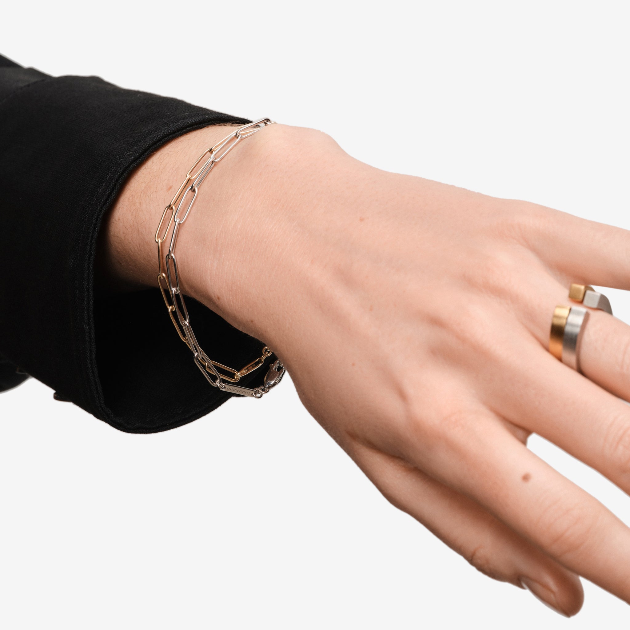 Elegant Gold Box Chain Bracelet for Women - Trendy Minimalist Jewelry Gift for Everyday Wear & Special Occasions