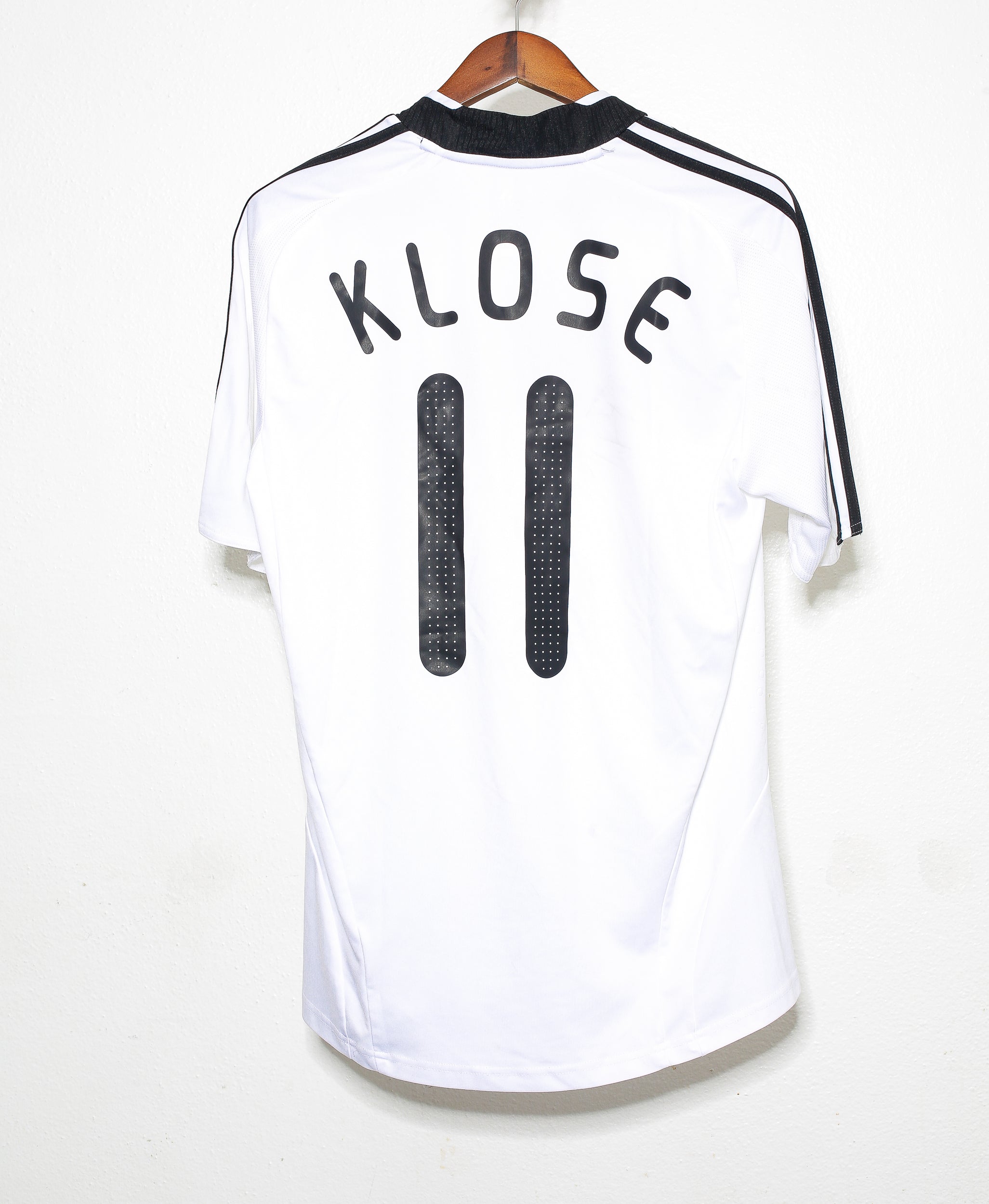 2008 Germany Home Soccer Jersey #11 Klose - Men's Authentic Football Shirt for Fans & Collectors - Perfect for Matches, Gifting & Memorabilia