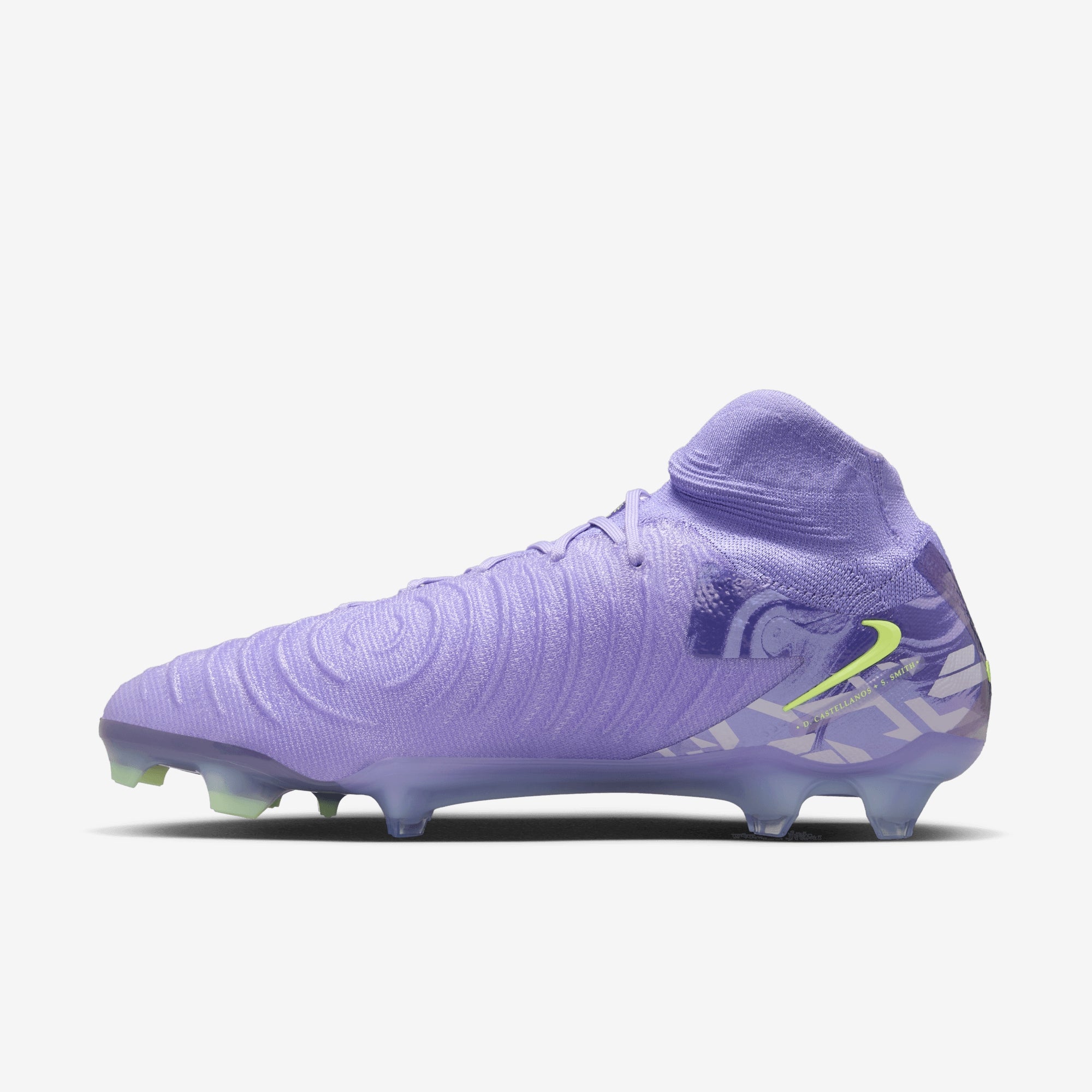 Nike United Phantom Luna 2 Elite Soccer Cleats - Lightweight Football Shoes for Men with Enhanced Traction - Perfect for Turf, Grass & Artificial Fields - Professional & Training Use