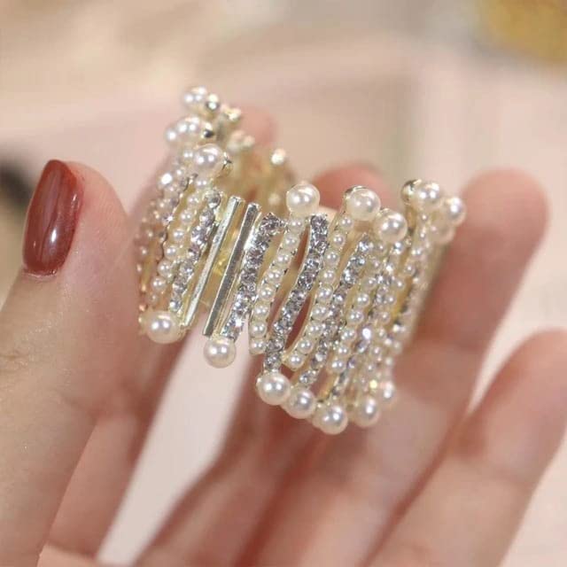 BAOER Hiny Rhinestone Hair Claw Clip for Women - Sparkling Crystal Hair Clips for Girls, Bridal, Party & Special Occasions | Elegant Hair Accessories for Weddings, Prom & Daily Wear
