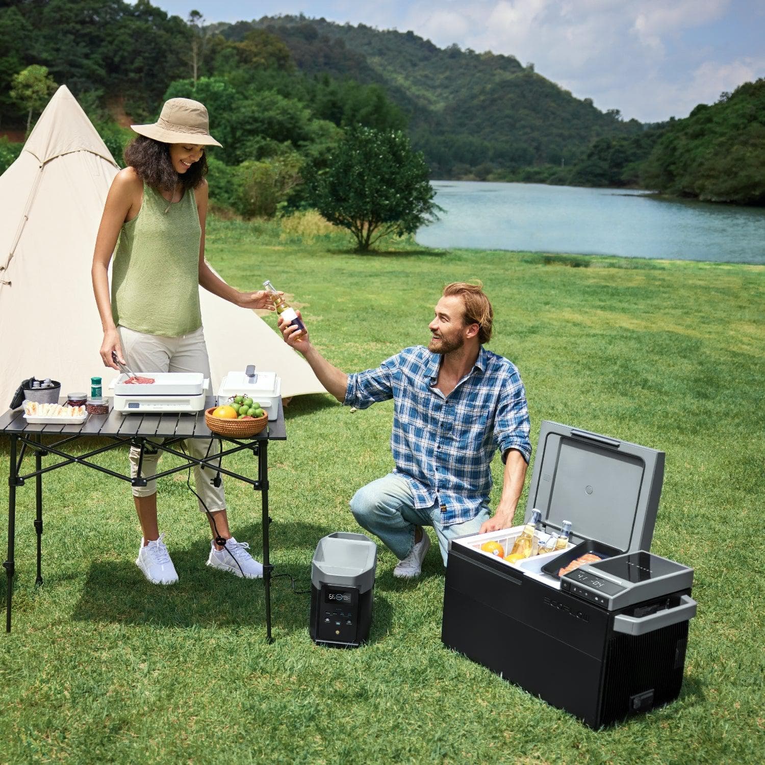 EcoFlow GLACIER Portable Refrigerator & EcoFlow DELTA 2 Max Solar Generator - Perfect for Camping, RV Trips, and Emergency Power Backup
