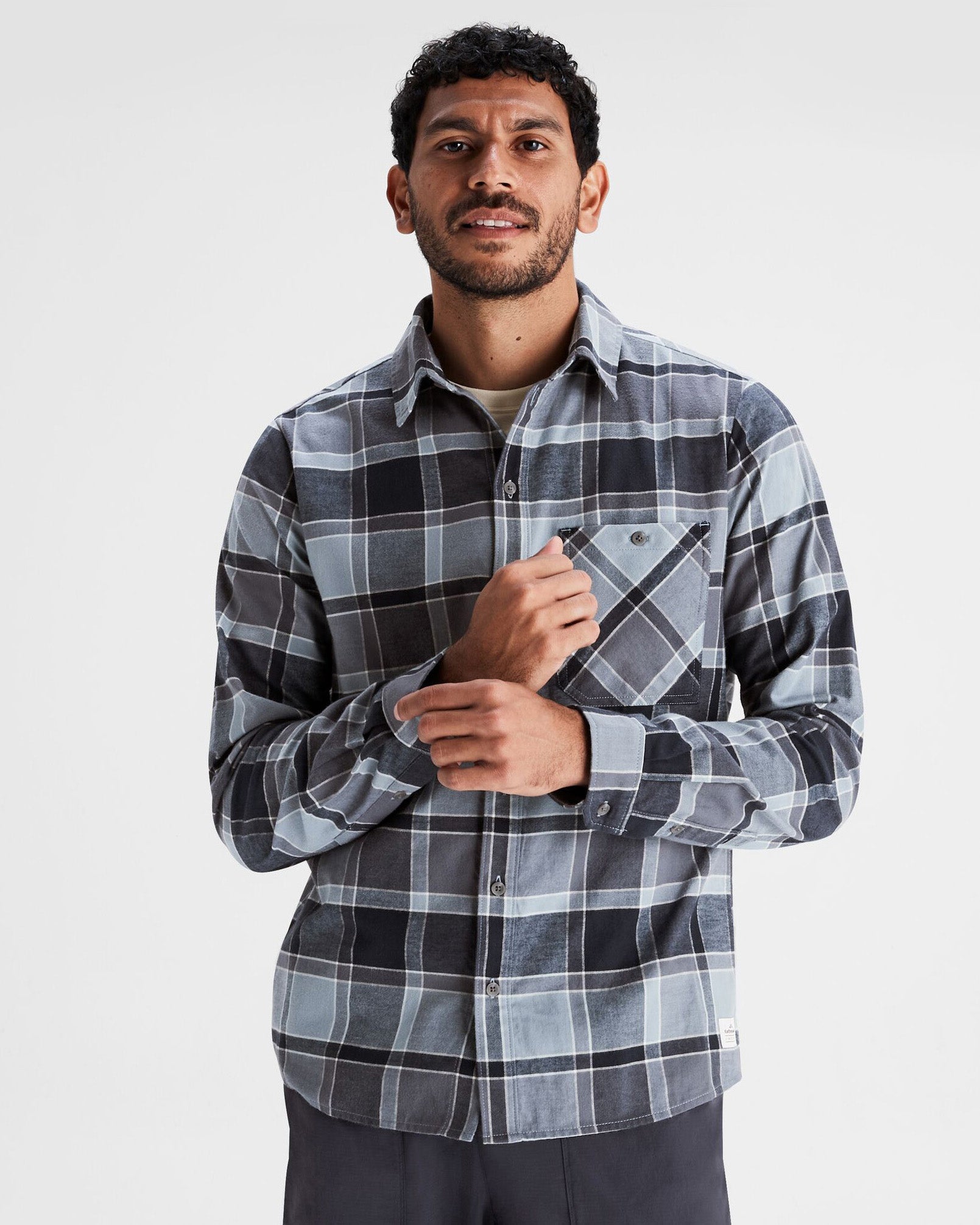Men's Fyfe Flannel Shirt - Mid Navy Plaid Checkered Long Sleeve Button Down Shirt for Casual Wear & Outdoor Activities