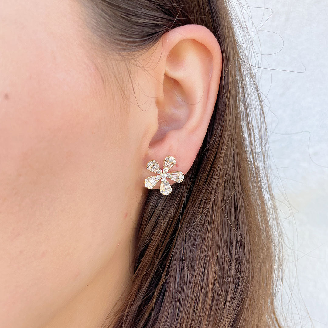 1.5ctw Diamond 14K Yellow Gold Flower Earrings for Women - Elegant Floral Stud Earrings for Wedding, Anniversary & Gift Giving