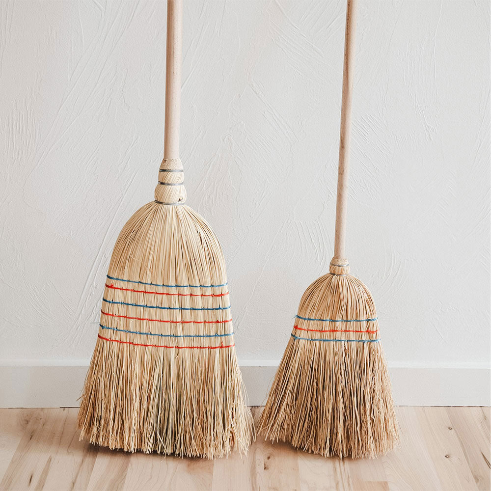 Premium Rice Straw Broom - Natural & Eco-Friendly Cleaning Broom for Home, Garage & Outdoor Use - Durable Handmade Broom for Sweeping Floors, Patios & Gardens
